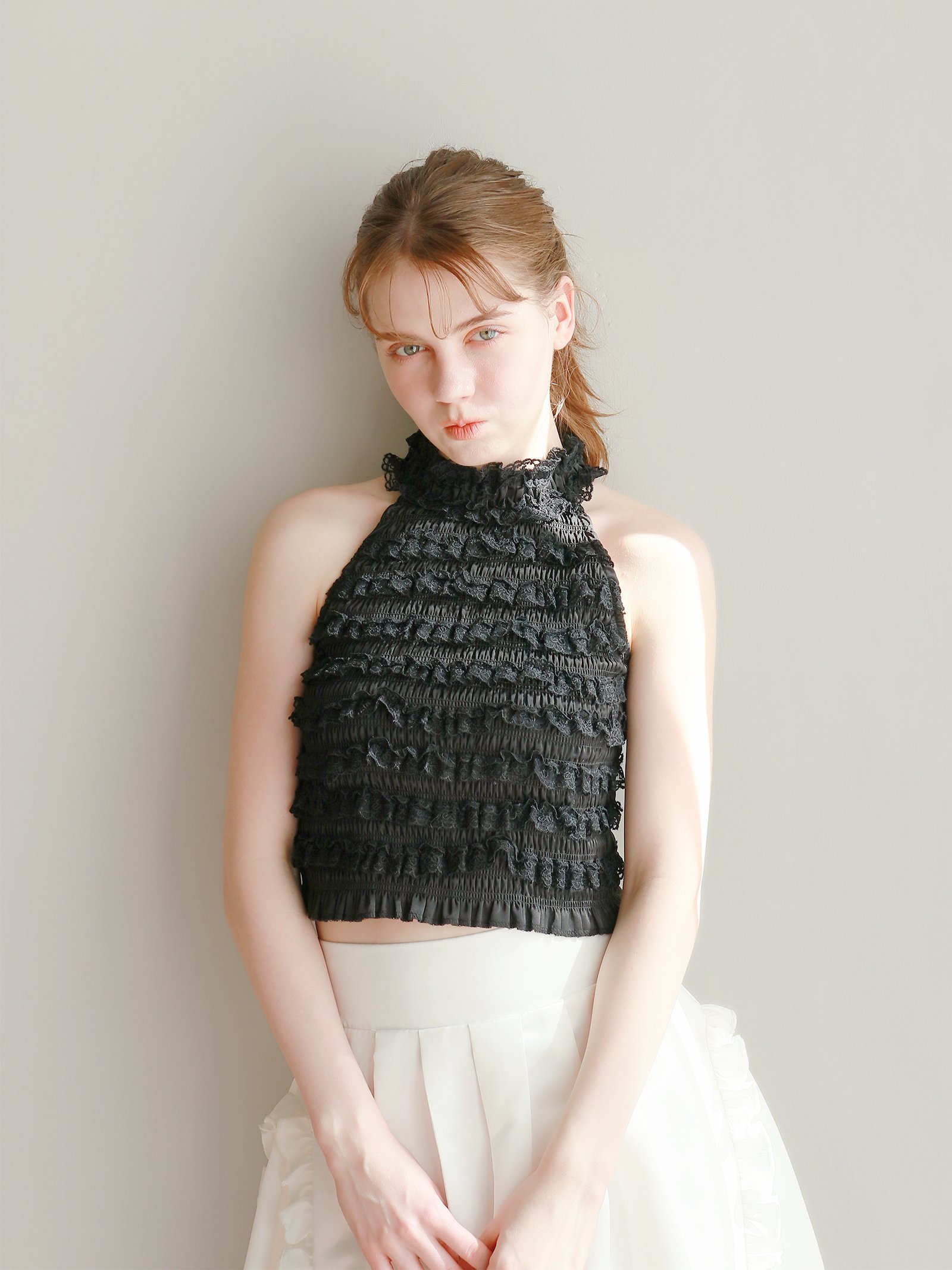 mic by Olu. 【mic】フリルホルターネック オルドット トップス カットソー・Tシャツ ホワイト ブラック