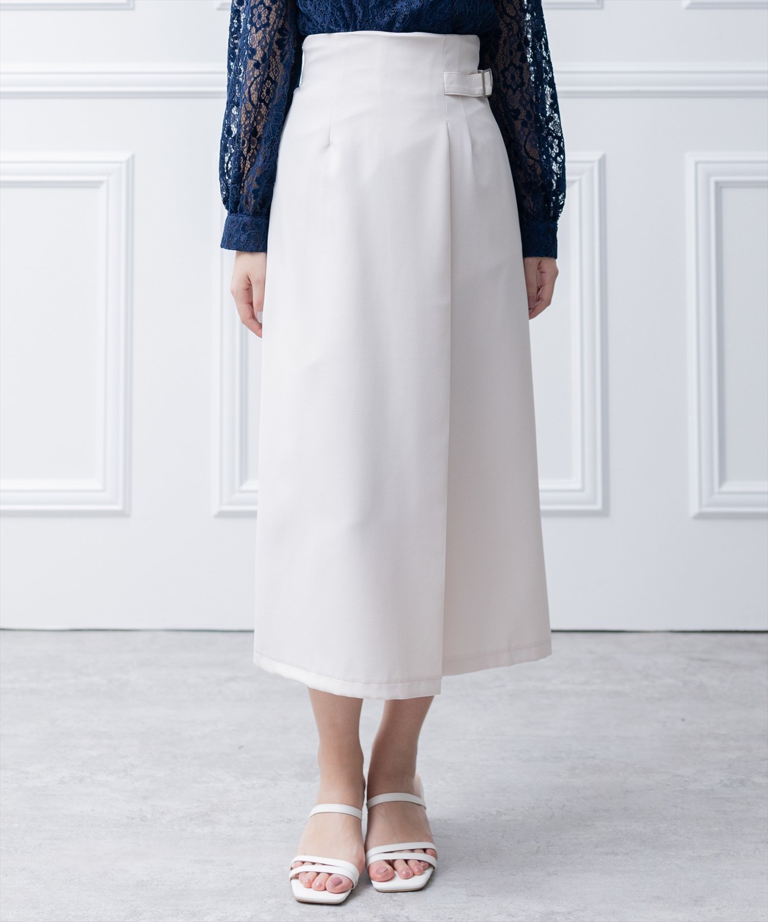 【SALE／64%OFF】clear ウエストベルトタイトスカート クリア スカート ミディアムスカート ホワイト ピンク ブルーのサムネイル