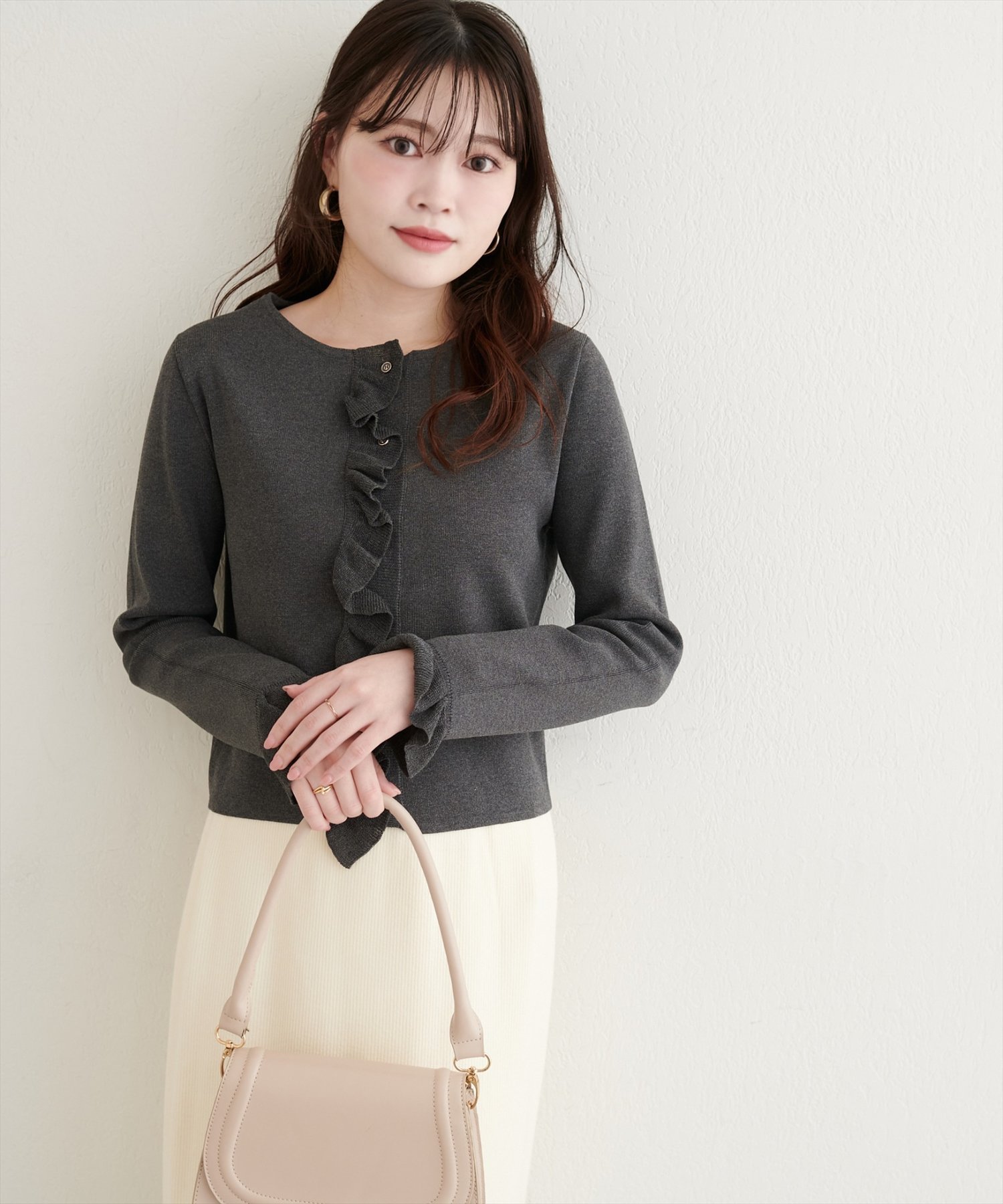 natural couture フリルディティールカーディガン ナチュラルクチュール トップス ニット グレー ピンク ブラック ホワイト【送料無料】のサムネイル