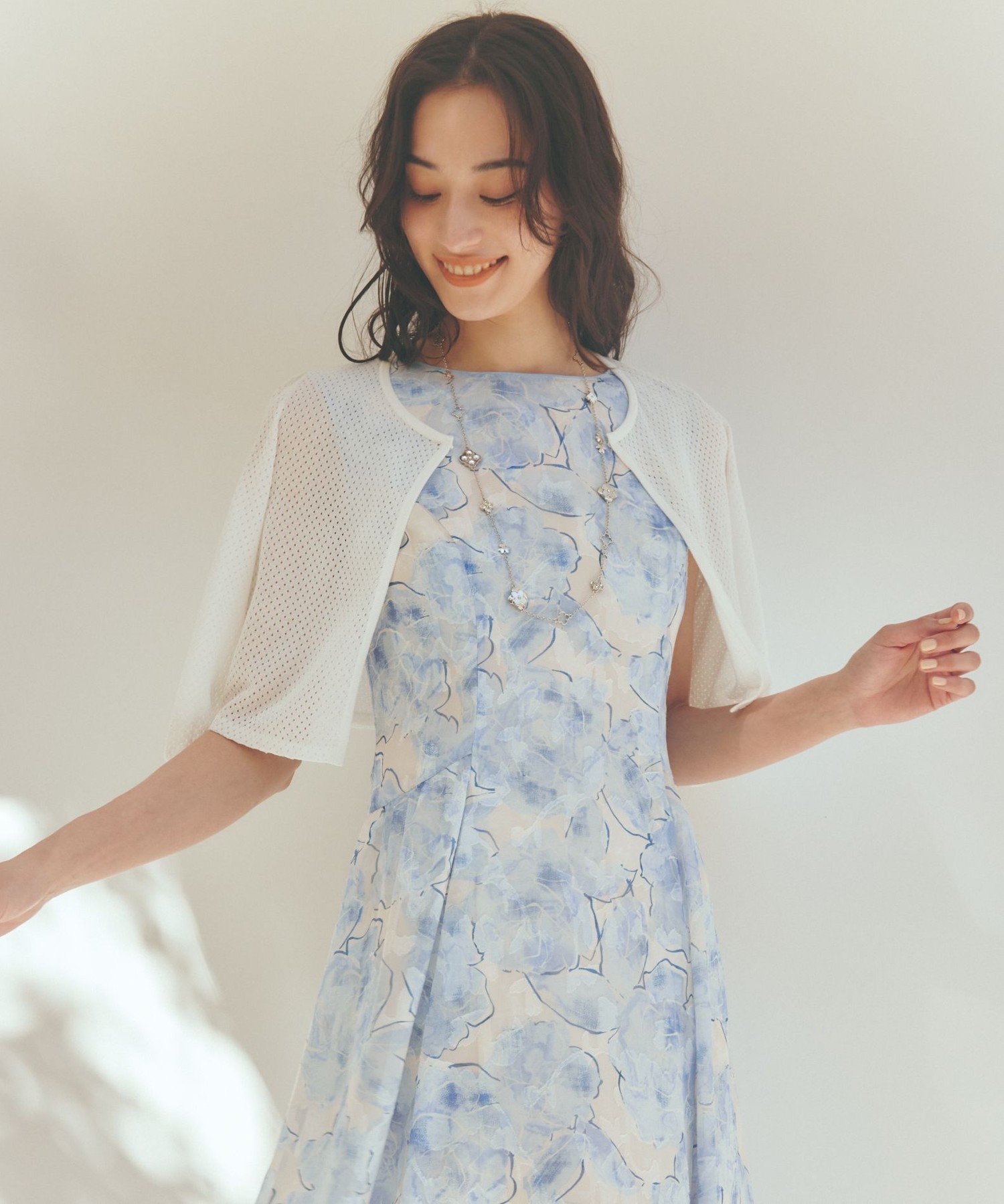 TO BE CHIC アイレット透かし編み ニットボレロ トゥー ビー シック トップス ニット レッド ホワイト ネイビー