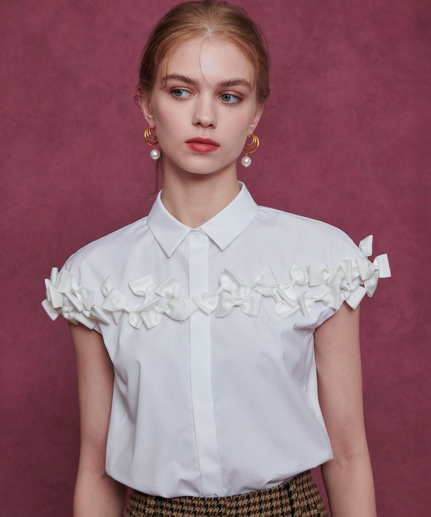 LOULOU WILLOUGHBY メニーリボンシャツ アルアバイル トップス シャツ・ブラウス ブラック ホワイト