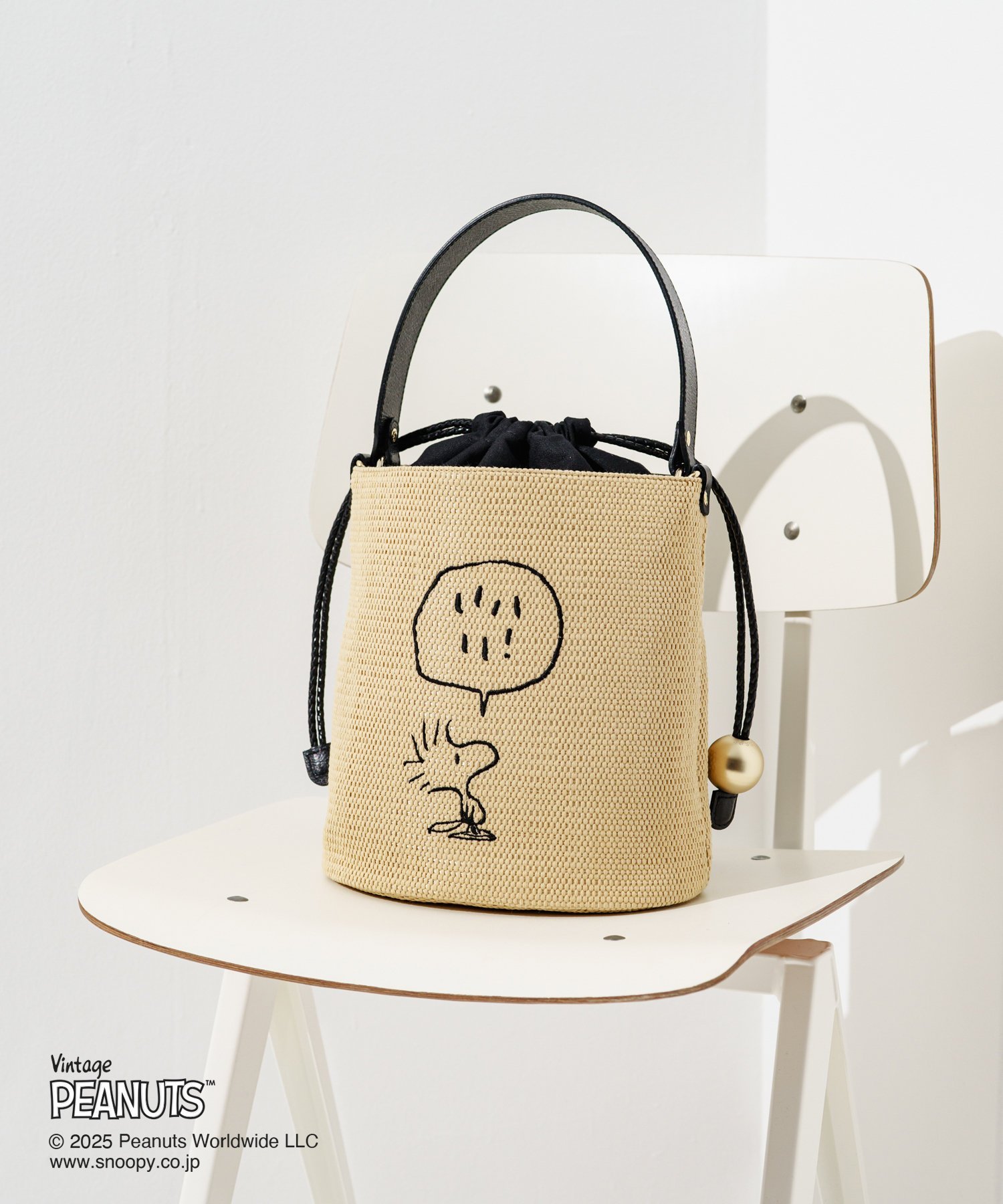 【SALE／20%OFF】russet 【PEANUTS×russetコラボ第二弾】カゴ2way巾着ショルダーバッグ ラシット バッグ ショルダーバッグ ホワイト ブラック【送料無料】のサムネイル