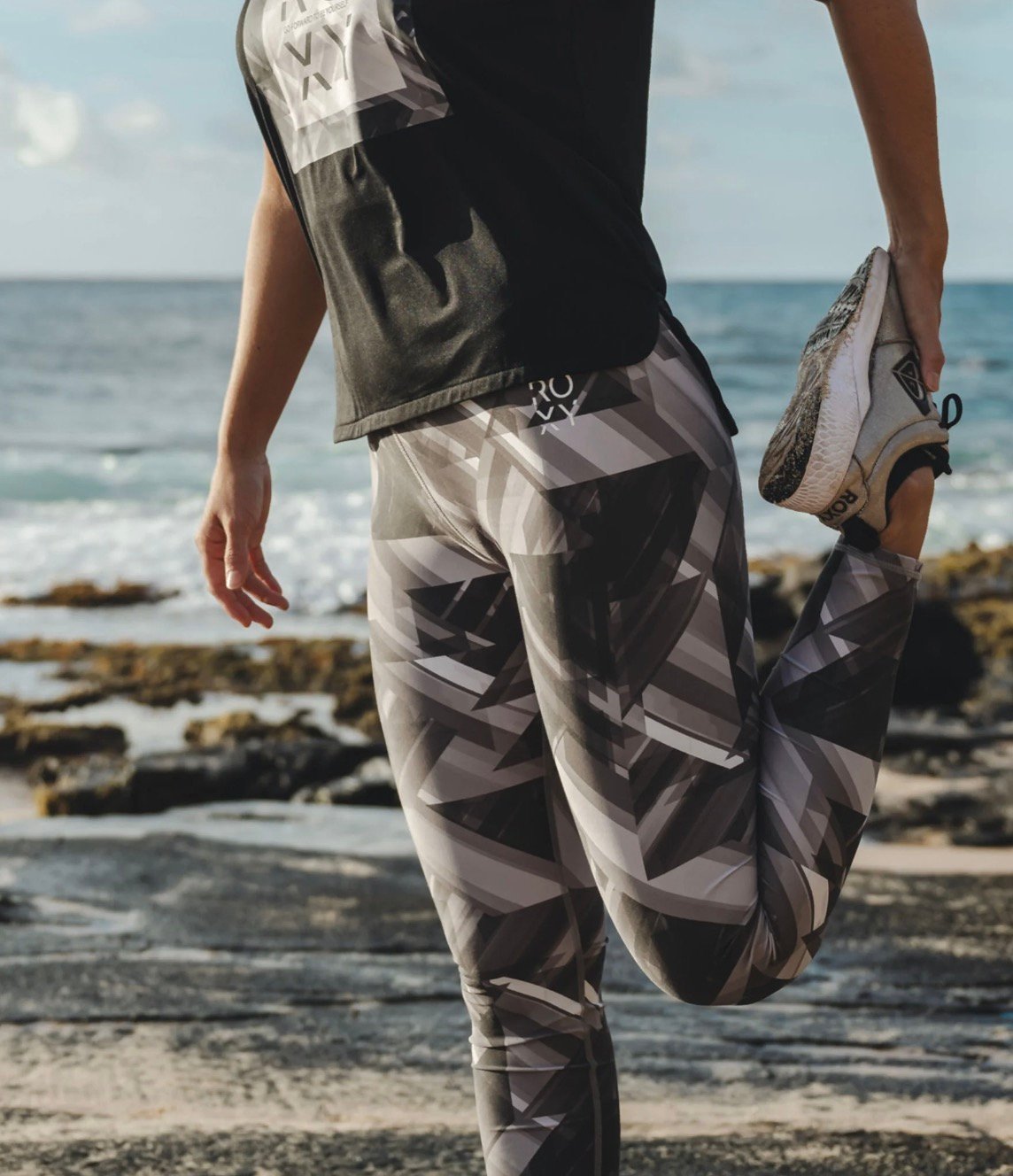 【SALE/30%OFF】ROXY FROM THE INSIDE LEGG ロキシー 靴下・レッグウェア レギンス・スパッツ ブラック カーキグリーン【送料無...