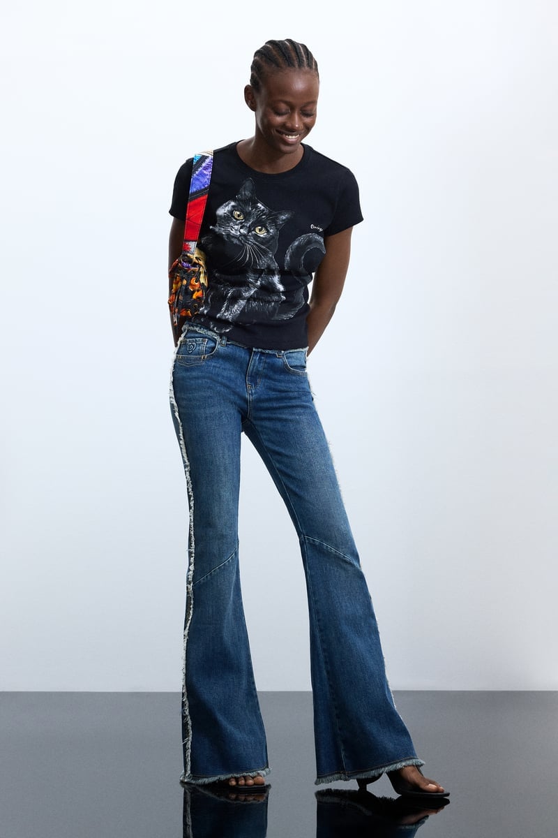 ブラックキャットプリントTシャツ デシグアル トップス カットソー・Tシャツ ブラック