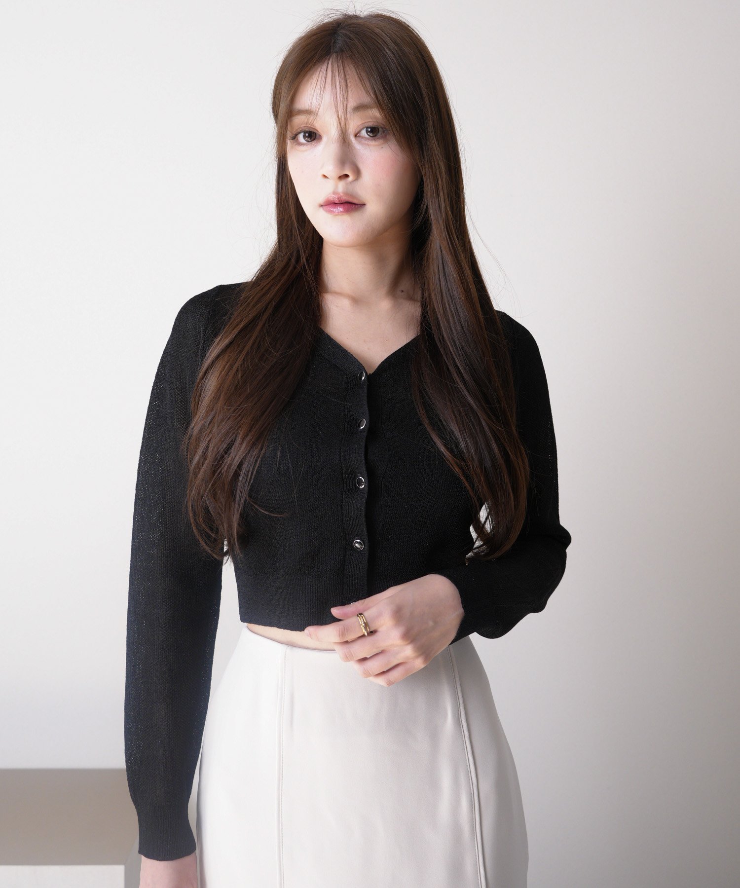 【SALE／50%OFF】LIP SERVICE LIP SERVICE/(W)コンパクトシアーカーディガン リップサービス トップス カーディガン レッド ブラック ホワイト グレーのサムネイル