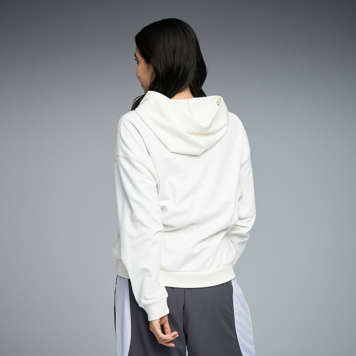 【SALE／30%OFF】PUMA ウィメンズ ESS MX リラックスド フーディ プーマ トップス スウェット・トレーナー ホワイト【送料無料】