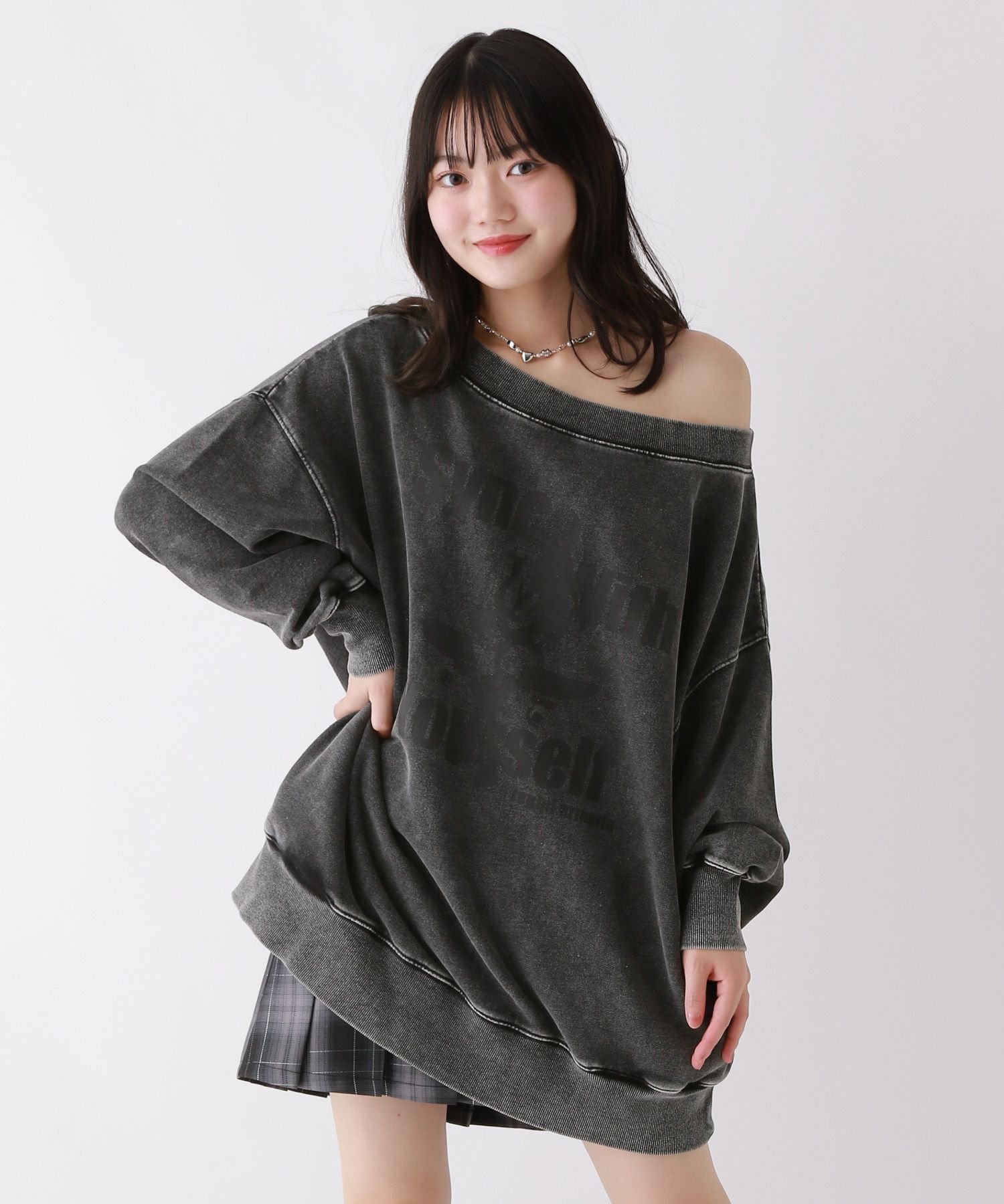 【SALE／20%OFF】repipi armario GIRLプリントオフショルワンピース レピピアルマリオ ワンピース・ドレス チュニック ブラック グレー ピンク【送料無料】