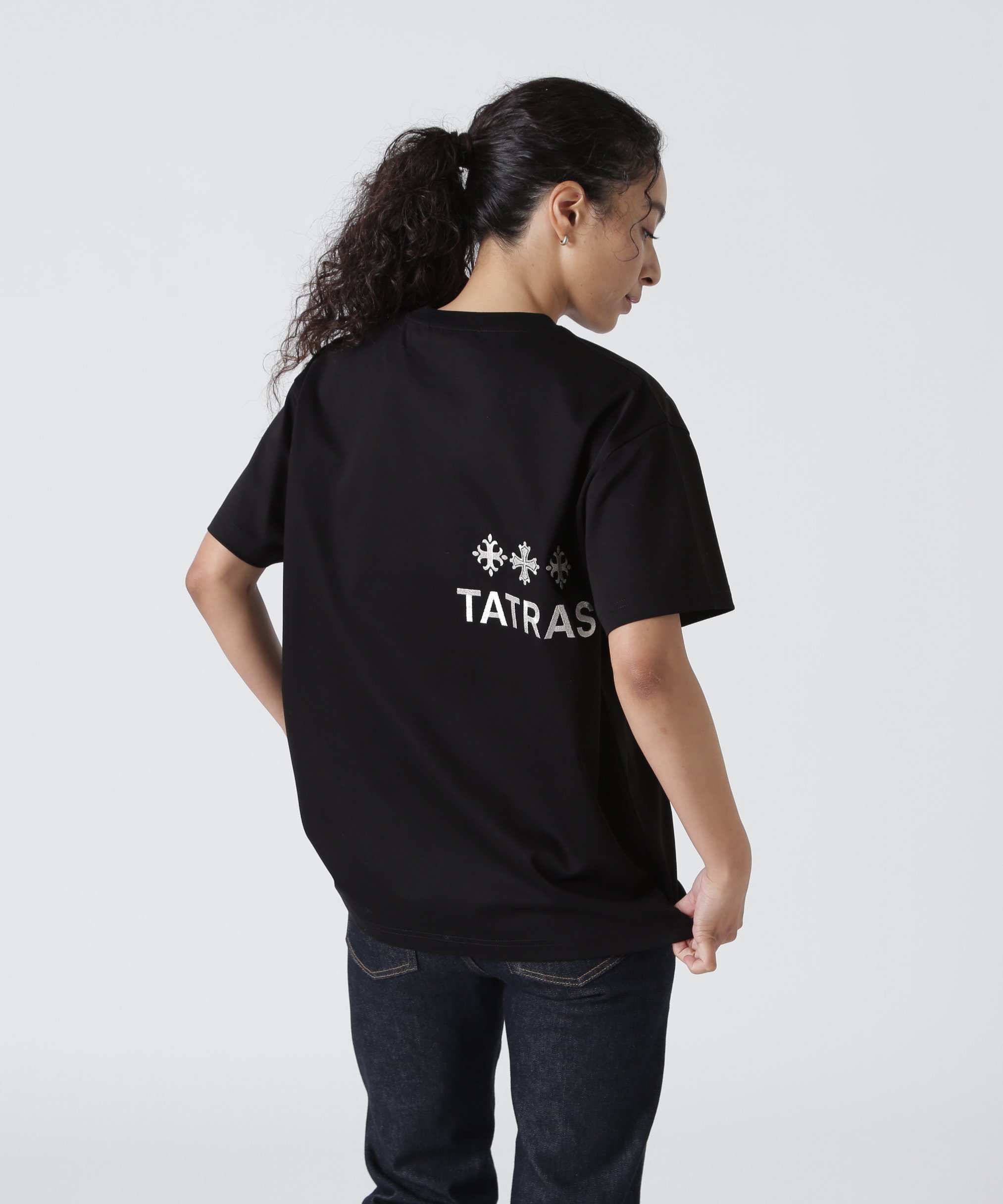 TATRAS(タトラス) GISELLA/ジゼラ/バックプリントTシャツ ビーセカンド トップス カットソー・Tシャツ ホワイト ブラック