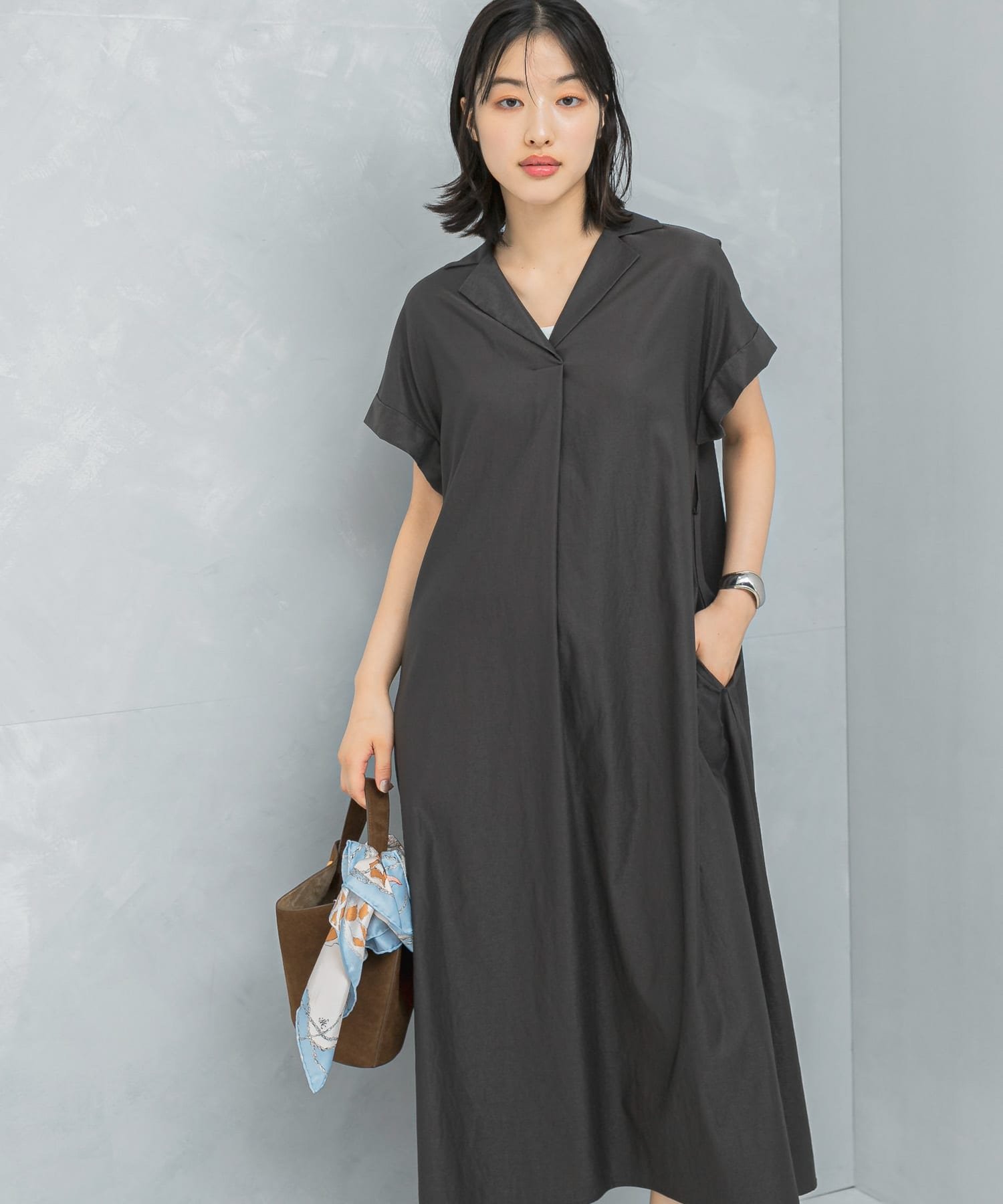 URBAN RESEARCH ROSSO オープンカラーベルト付ワンピース アーバンリサーチロッソ ワンピース・ドレス ワンピース ベージュ グレー【送料無料】のサムネイル