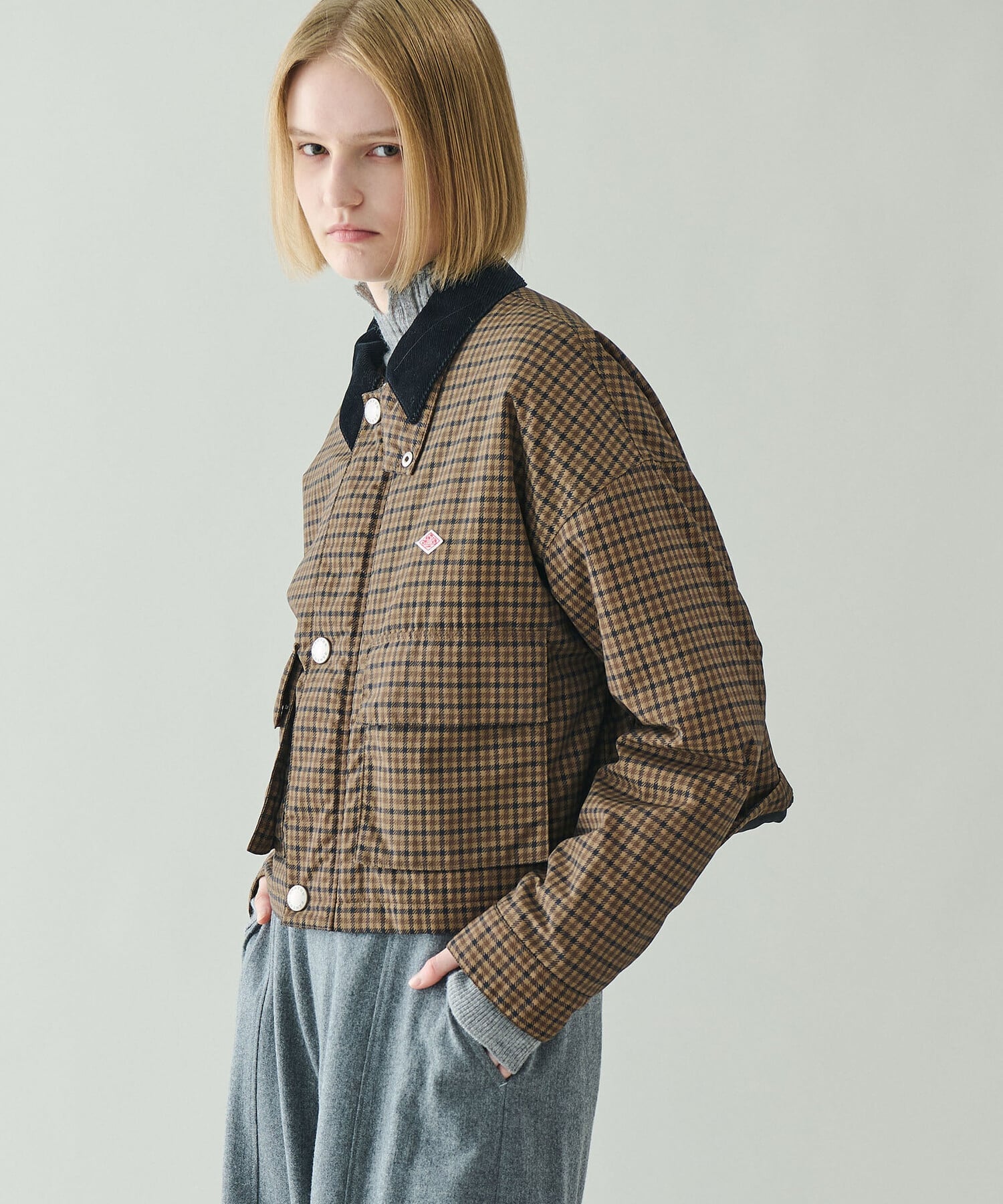 Bshop DANTON ｜ 中綿ナイロン ショートジャケット WOMEN ビショップ ジャケット・アウター ダウンジャケット・ダウンベスト ブラウン【送料無料】のサムネイル