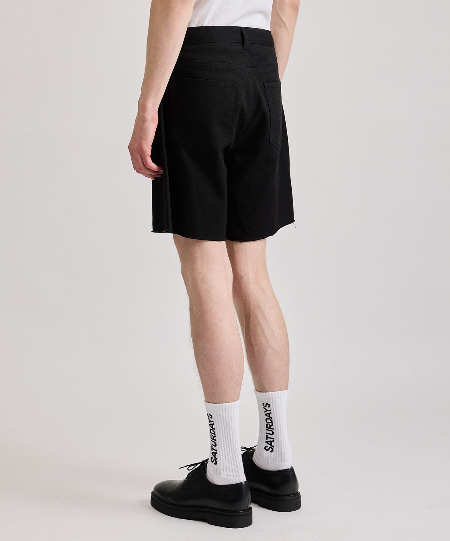 Mario Cut Off Shorts サタデーズ ニューヨークシティ パンツ その他のパンツ ブラック ホワイト