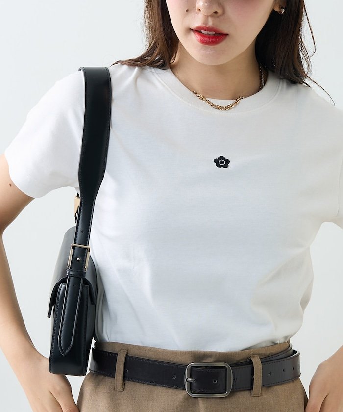 MARY QUANT ワンポイント刺繍ロゴTシャツ 限定展開 フリークスストア トップス カットソー Tシャツ ホワイト ブラック レッド イエロー【送料無料】