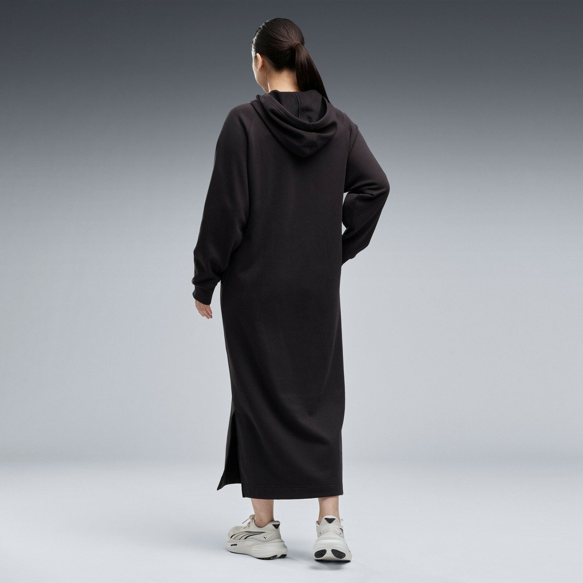 ウィメンズ ヨガ スタジオ ロング ドレス STUDIO LONG DRESS プーマ トップス ノースリーブ・タンクトップ ブラック