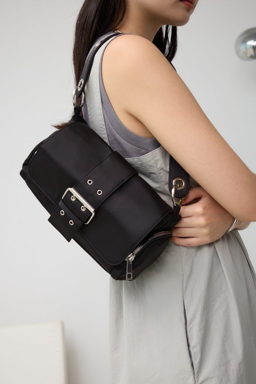 【SALE／30%OFF】AZUL BY MOUSSY バックルベルト2WAYバッグ アズールバイマウジー バッグ その他のバッグ カーキグリーン ブラックのサムネイル