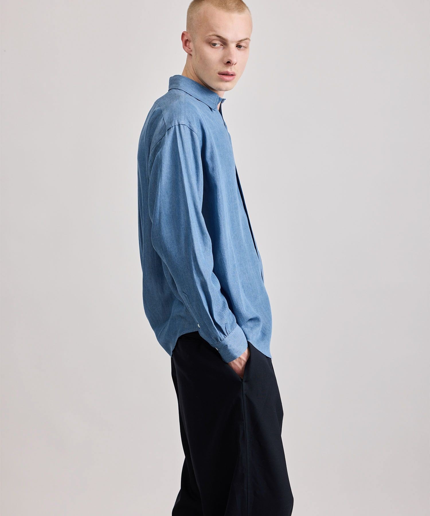 【SALE／20%OFF】Saturdays NYC Luis Chambray LS Shirt サタデーズ　ニューヨークシティ トップス シャツ・ブラウス ブルー【送料無料】