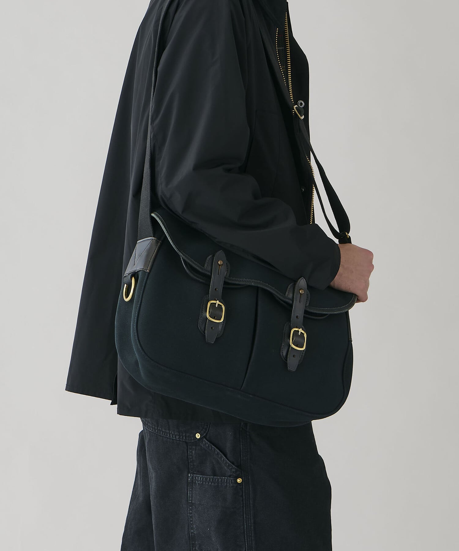 Bshop Brady ｜ ARIEL TROUT SMALL UNISEX ビショップ バッグ ショルダーバッグ ブラック カーキグリーン【送料無料】