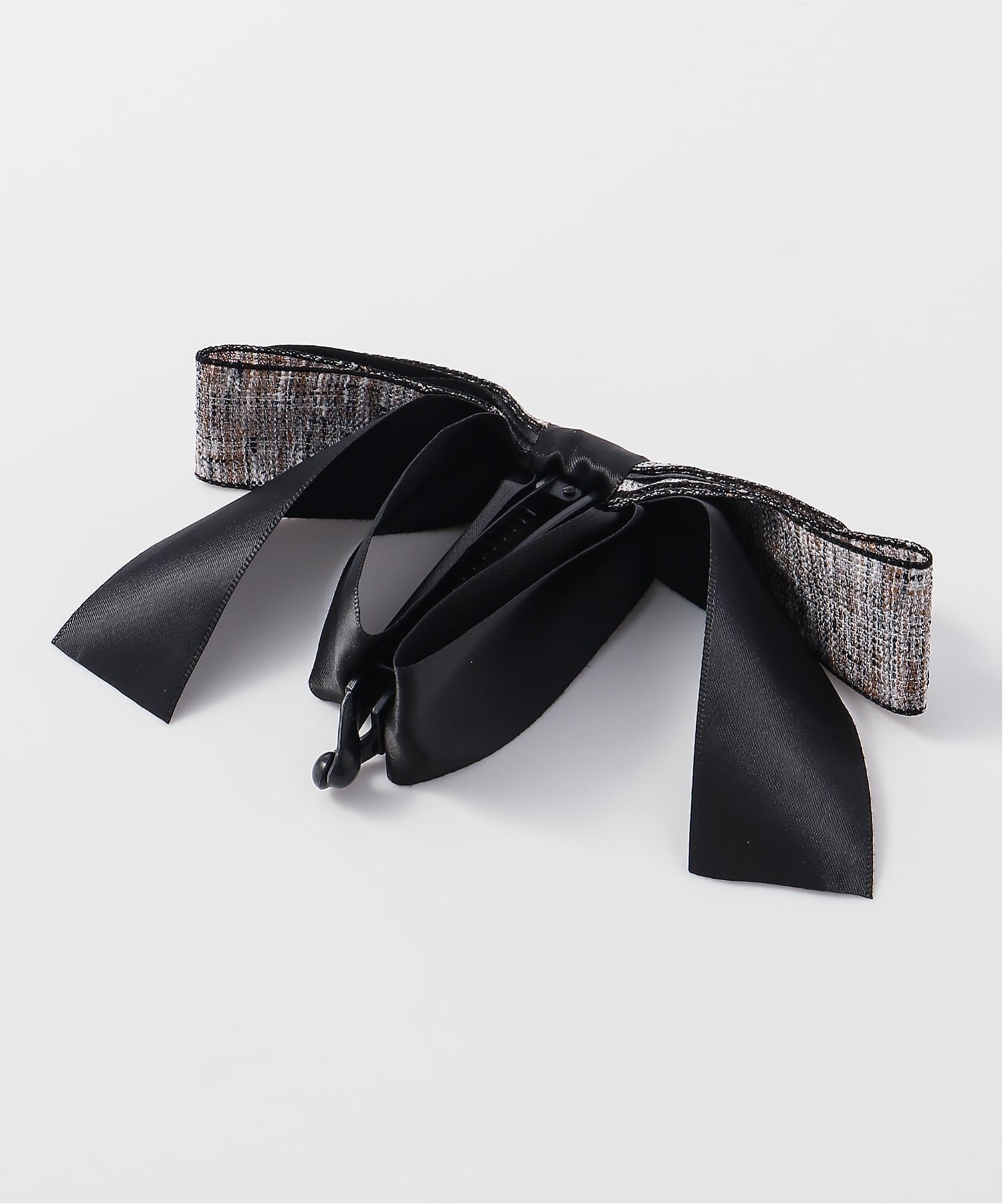 FReePLACe FReePLACe/(W)ボリュームリボンバナナクリップ ミニョントレフル ルームヨンマルサンセレクティッド ヘアアクセサリー バレッタ・ヘアクリップ・ヘアピン ブラック