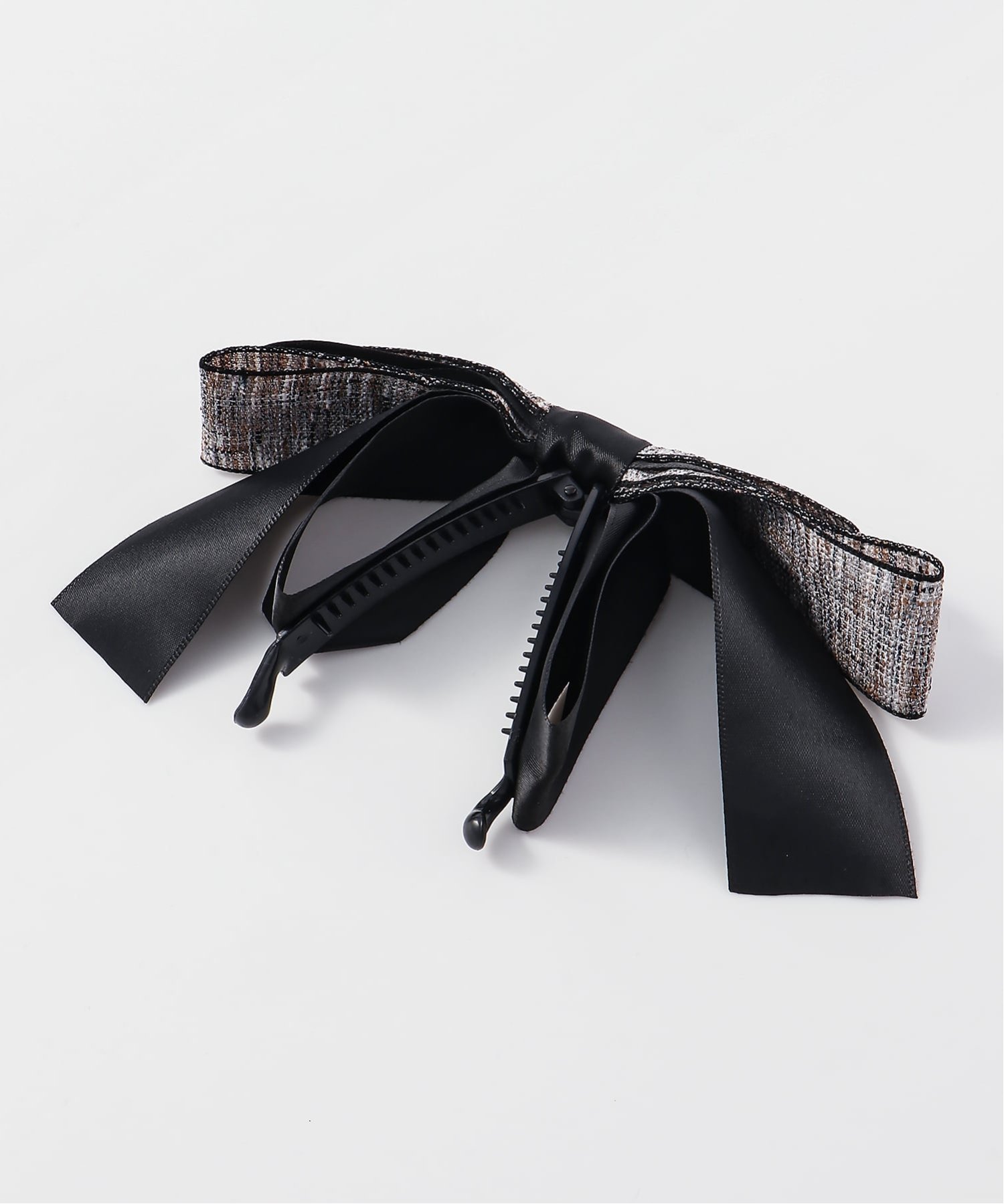 FReePLACe FReePLACe/(W)ボリュームリボンバナナクリップ ミニョントレフル ルームヨンマルサンセレクティッド ヘアアクセサリー バレッタ・ヘアクリップ・ヘアピン ブラック