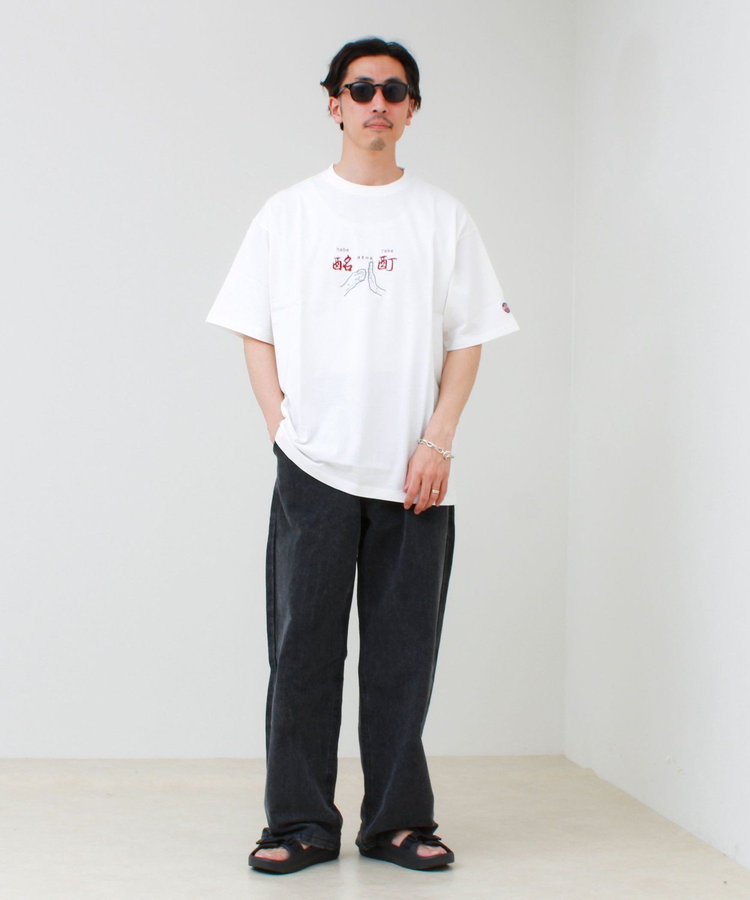 【YOIDORE/ヨイドレ】よいどれ拳法TEE フレディ アンド グロスター トップス カットソー・Tシャツ ブラック ホワイト