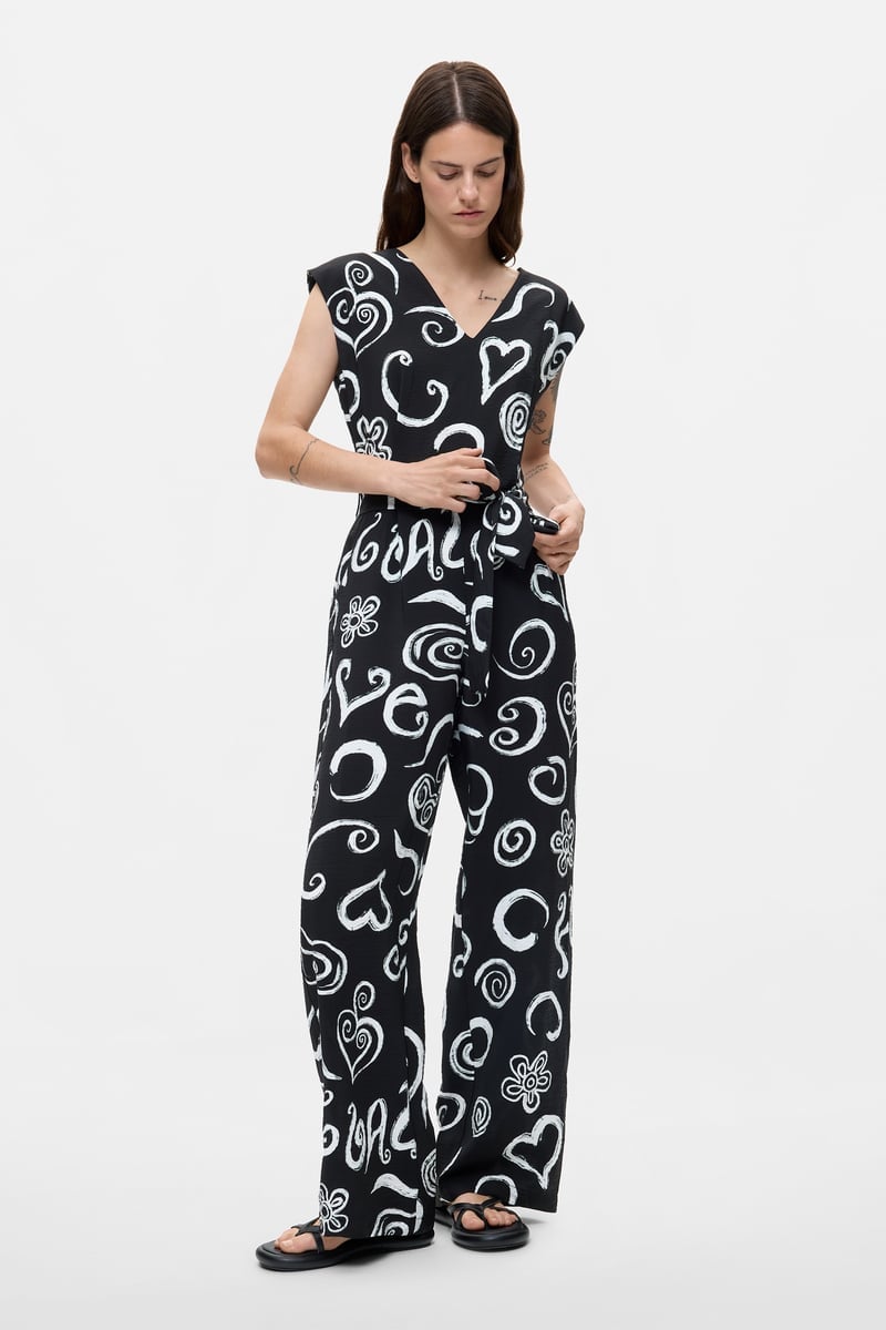 Desigual 文字プリントのジャンプスーツ デシグアル オールインワン・オーバーオール オーバーオール・サロペット ブラック【送料無料】