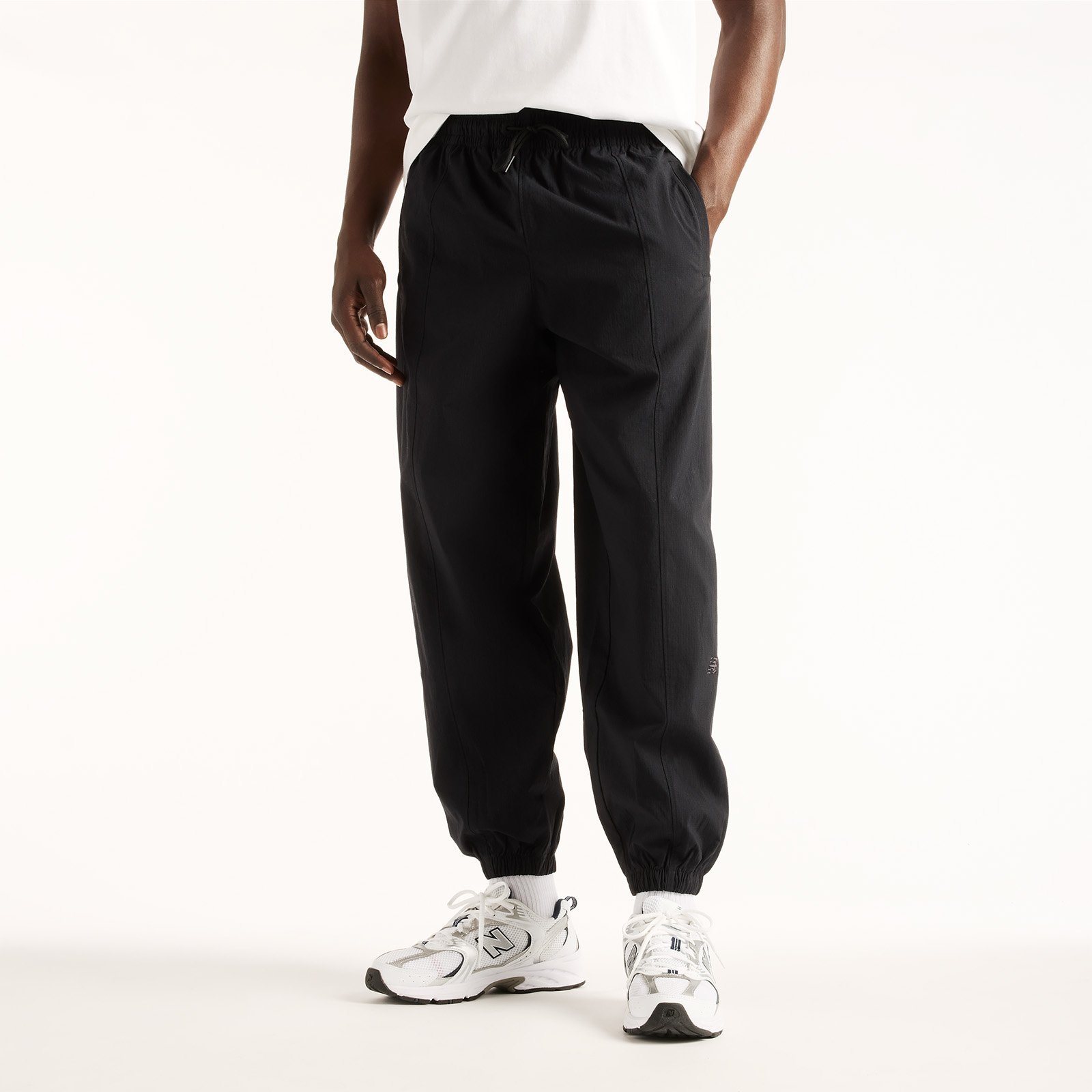 New Balance NB GREY ジョガーパンツ ニューバランス パンツ ジャージ・スウェットパンツ ブラック【送料無料】