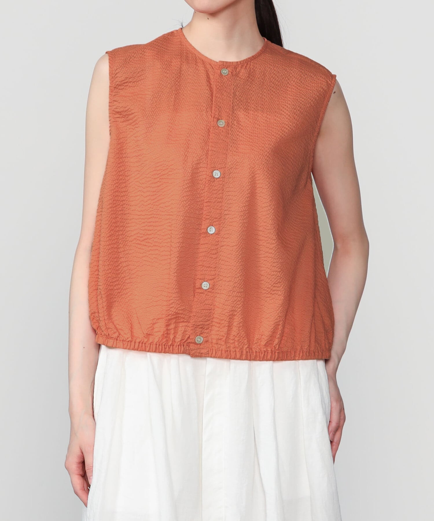 Bshop LE GLAZIK ｜ シアーサッカー ノースリーブシャツ WOMEN ビショップ トップス シャツ・ブラウス ブラック ホワイト オレンジ