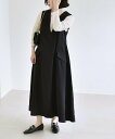 quaranciel 《予約》quaranciel:<洗濯機可能>ウーステッド ステッチワーク ポケット フレア Vネック ワンピース シップス ワンピース・ドレス ジャンパースカート ブラック グレー【送料無料】