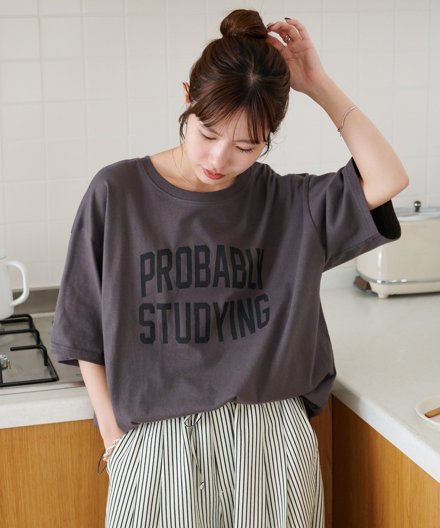 Discoat 【Enlude/ユニセックス】カレッジロゴドロストTシャツ ディスコート トップス カットソー・Tシャツ ブラウン グレー【送料無料】
