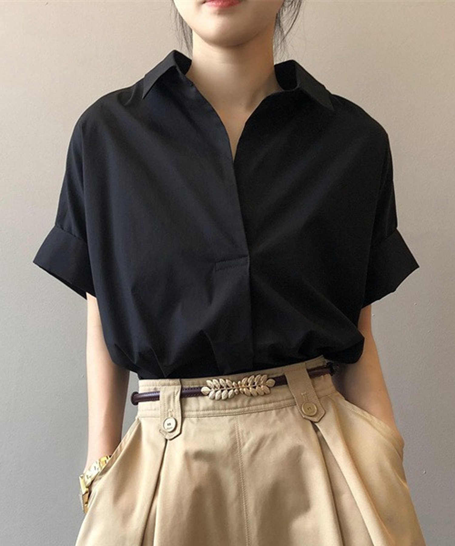 【Dewlily】スキッパーシャツブラウス アミュレット トップス シャツ・ブラウス ブラック ベージュ ホワイト