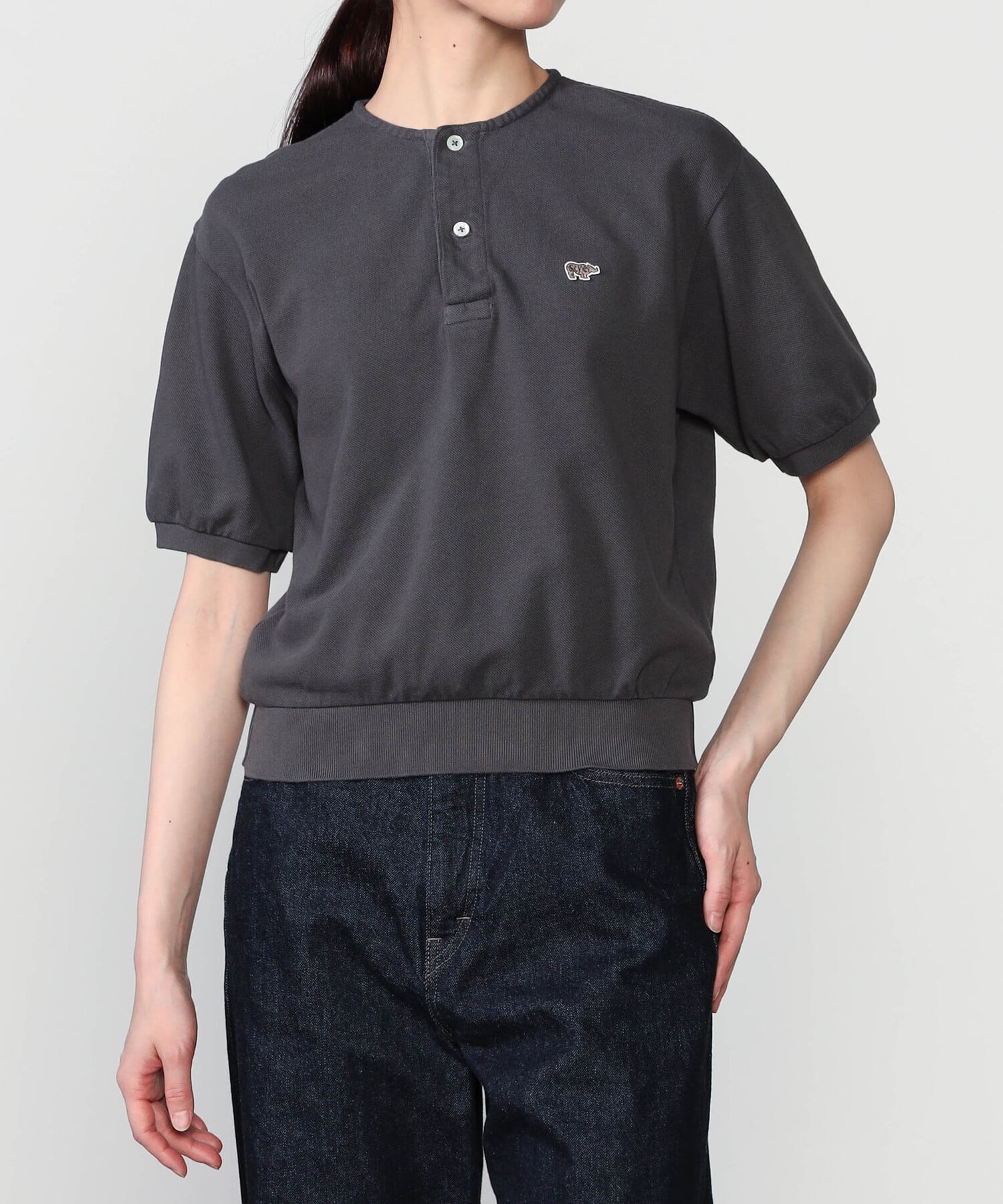 Bshop SCYE BASICS ｜ ＜別注＞コットンピケ ヘンリーネックTシャツ WOMEN ビショップ トップス カットソー・Tシャツ ネイビー ブラウン グレー グリーン