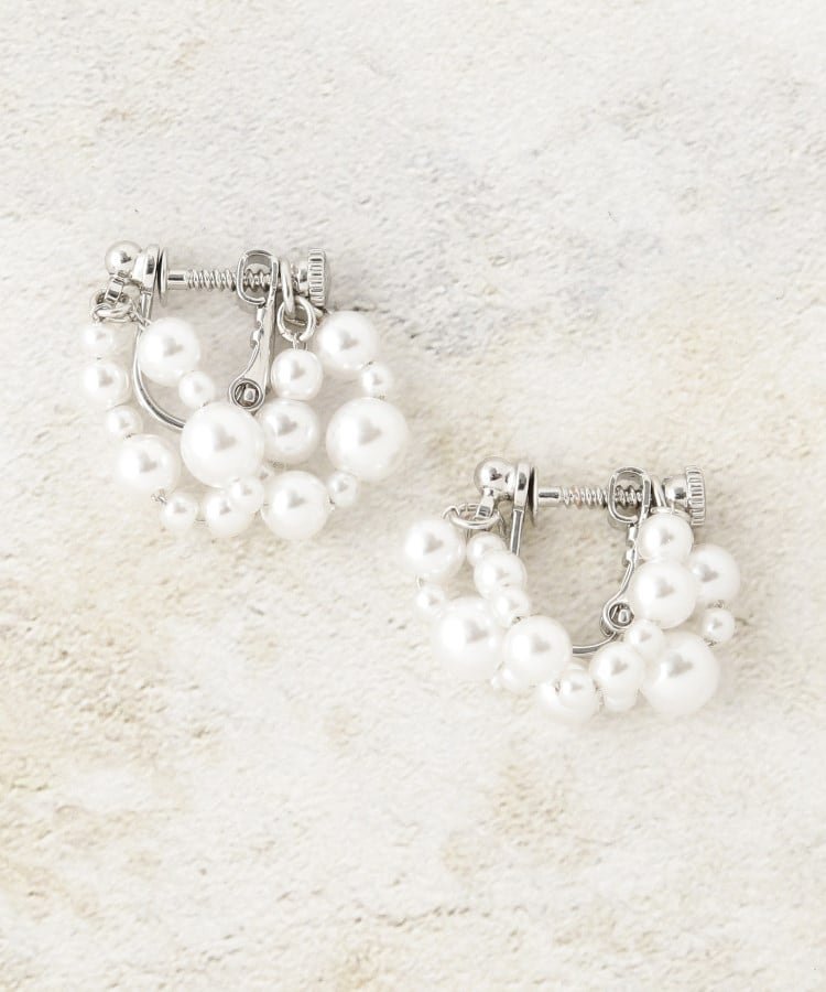 OPAQUE.CLIP フェイクパールリングイヤリング オペークドットクリップ アクセサリー・腕時計 イヤリング・イヤーカフ ゴールド シルバー