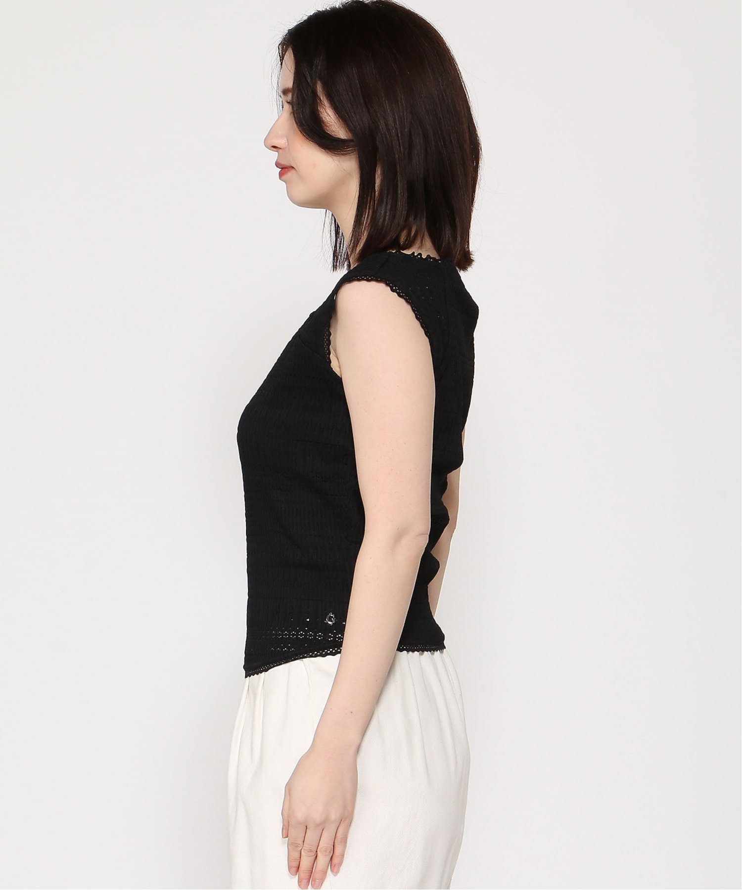GUESS/(W)Short Sleeves Elisabette Top タンクトップ ゲス トップス ノースリーブ・タンクトップ ブラック ホワイト