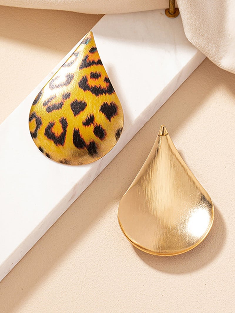 【SALE／33%OFF】Coo+i Coo+i/(W)ヒョウ柄メタルプレートピアス スレンダー アクセサリー・腕時計 ピアス ゴールド