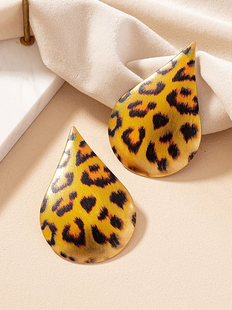 【SALE／33%OFF】Coo+i Coo+i/(W)ヒョウ柄メタルプレートピアス スレンダー アクセサリー・腕時計 ピアス ゴールド