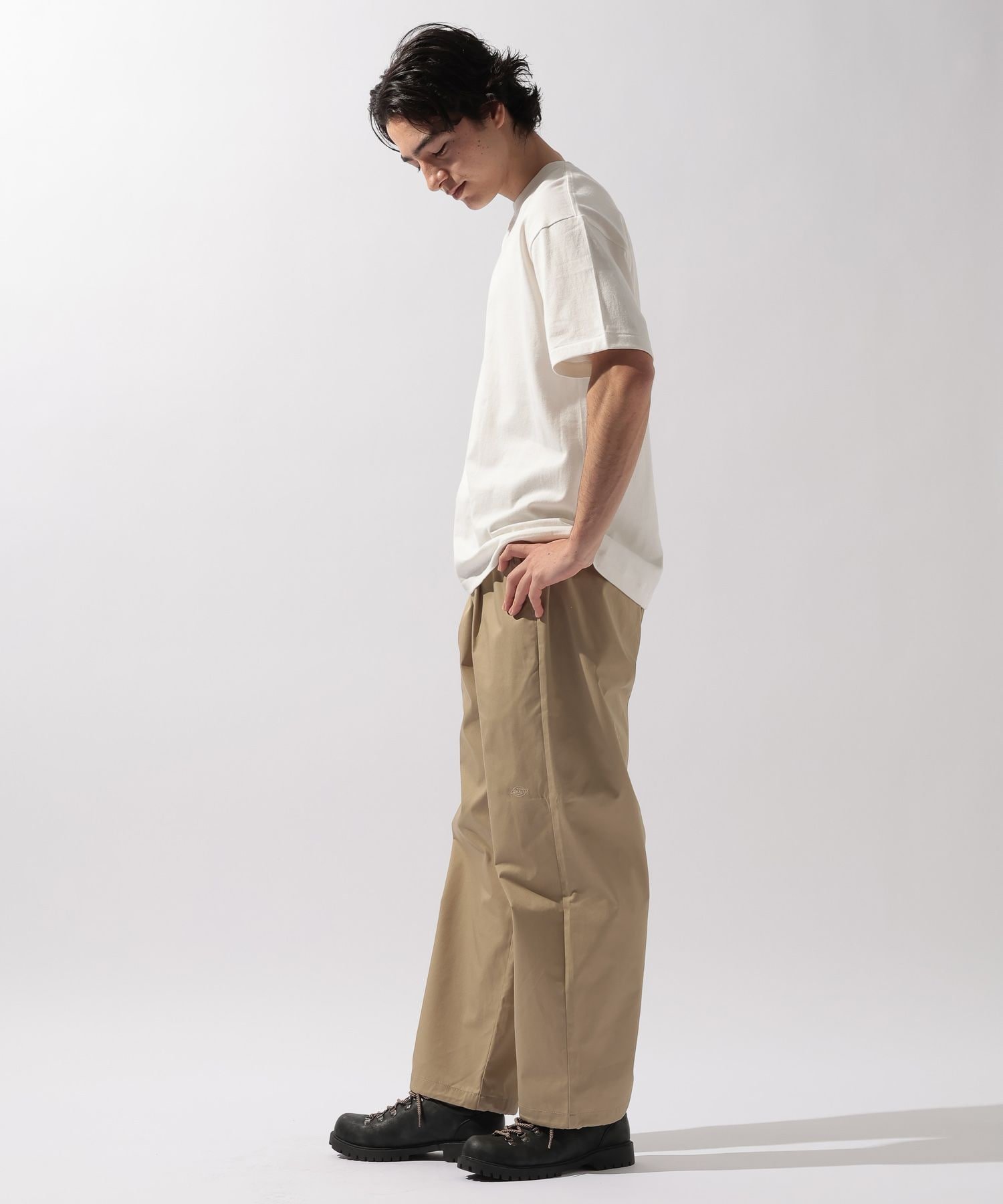 niko and ... 【Hanes T-SHIRTS SHIRO+KURO】別注クルーネックTシャツ ニコアンド トップス カットソー・Tシャツ【送料無料】