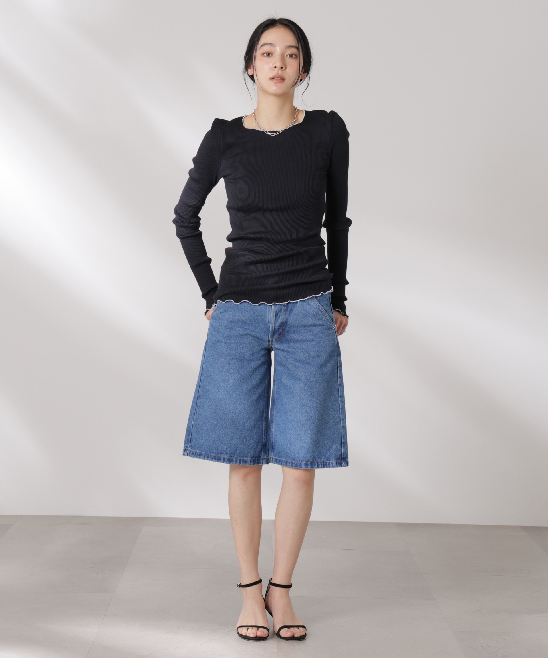 【SALE／40%OFF】NANO universe OperaSPORT/DANIELLE DENIM SHORTS ナノユニバース パンツ その他のパンツ ブルー【送料無料】 stylife-15145599 Rakuten Fashion サンプル画像2