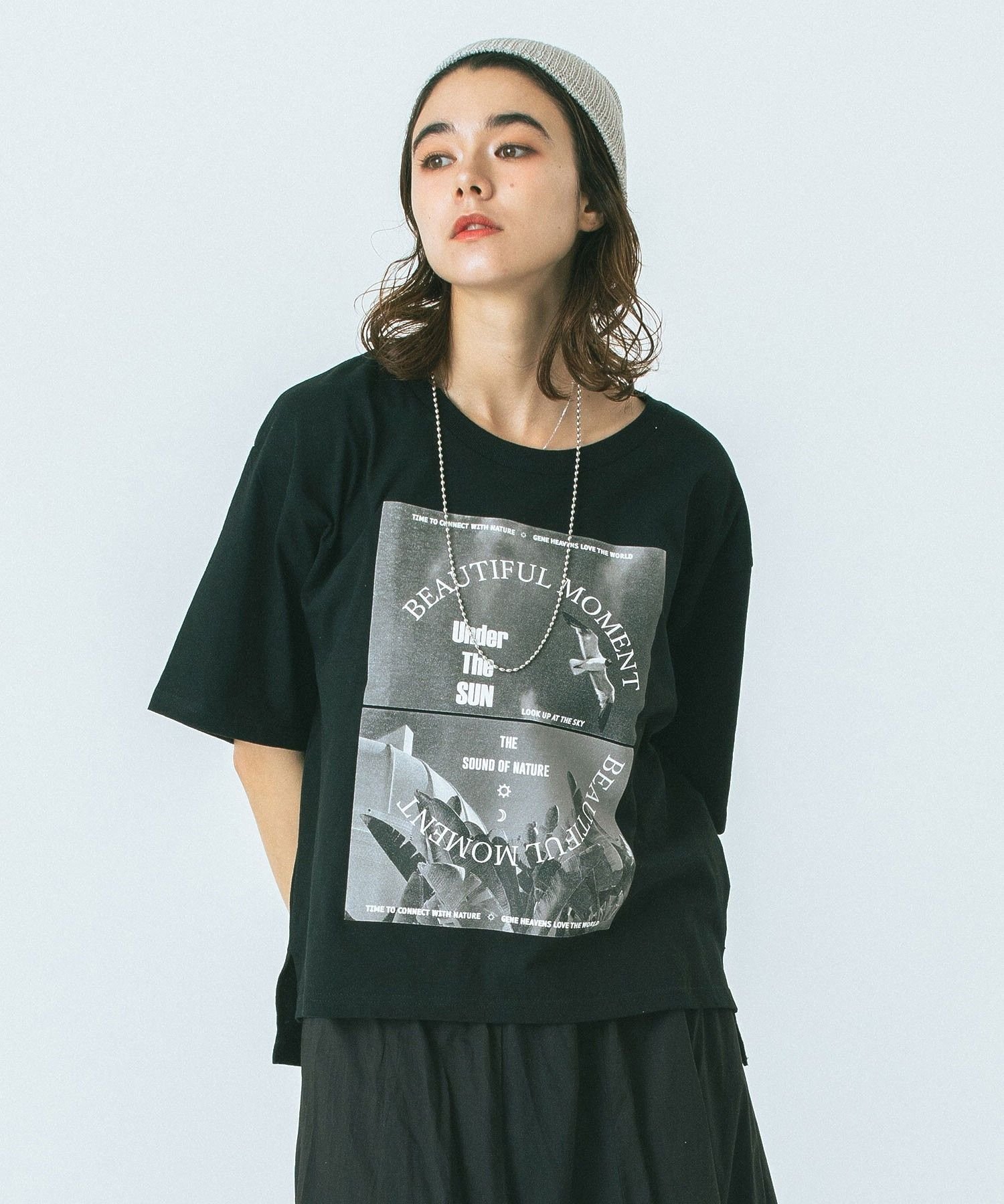 ROSE BUD BEAUTIFUL MOMENT PHOTO TEE ローズバッド トップス カットソー・Tシャツ ホワイト ブラック
