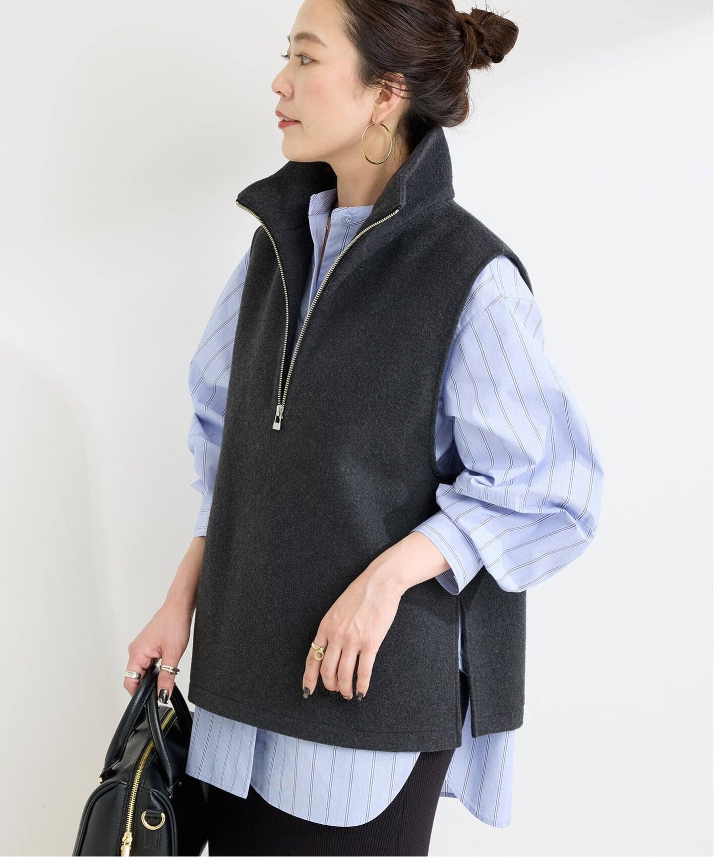 B.C STOCK 《2点セット》ウォッシャブル / スタンドシャツ付きハーフジップベスト ベーセーストック トップス シャツ・ブラウス グレー ベージュ【送料無料】のサムネイル