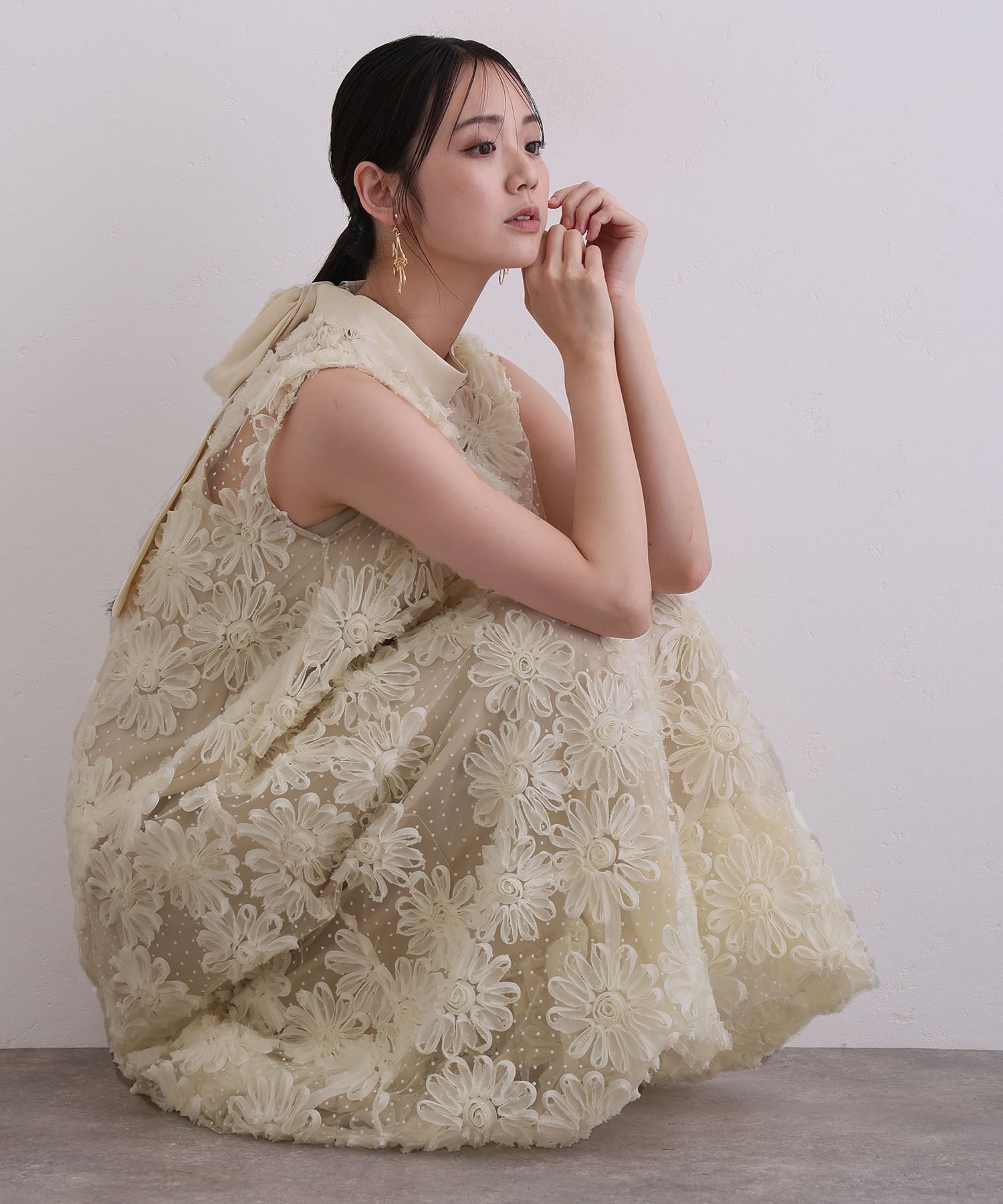 PourVous デイジーフラワードットドレス 結婚式 オケージョンドレス プールヴー ワンピース・ドレス ドレス ブラック ホワイト【送料無料】