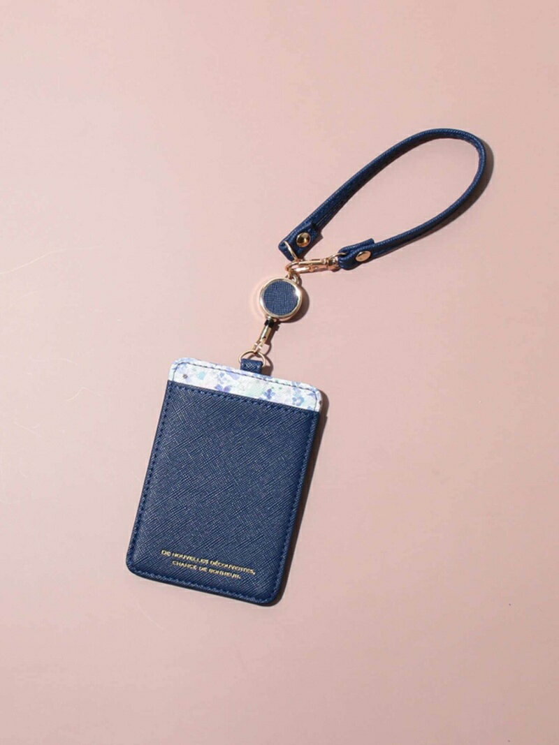 【SALE／30%OFF】Afternoon Tea LIVING 小花柄コードリール付きパスケース アフタヌーンティー・リビング 文房具 その他の文房具 ネイビーのサムネイル