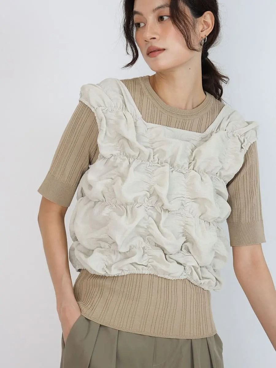 . Shirring texture top ラシュッド トップス シャツ・ブラウス グレー ベージュ