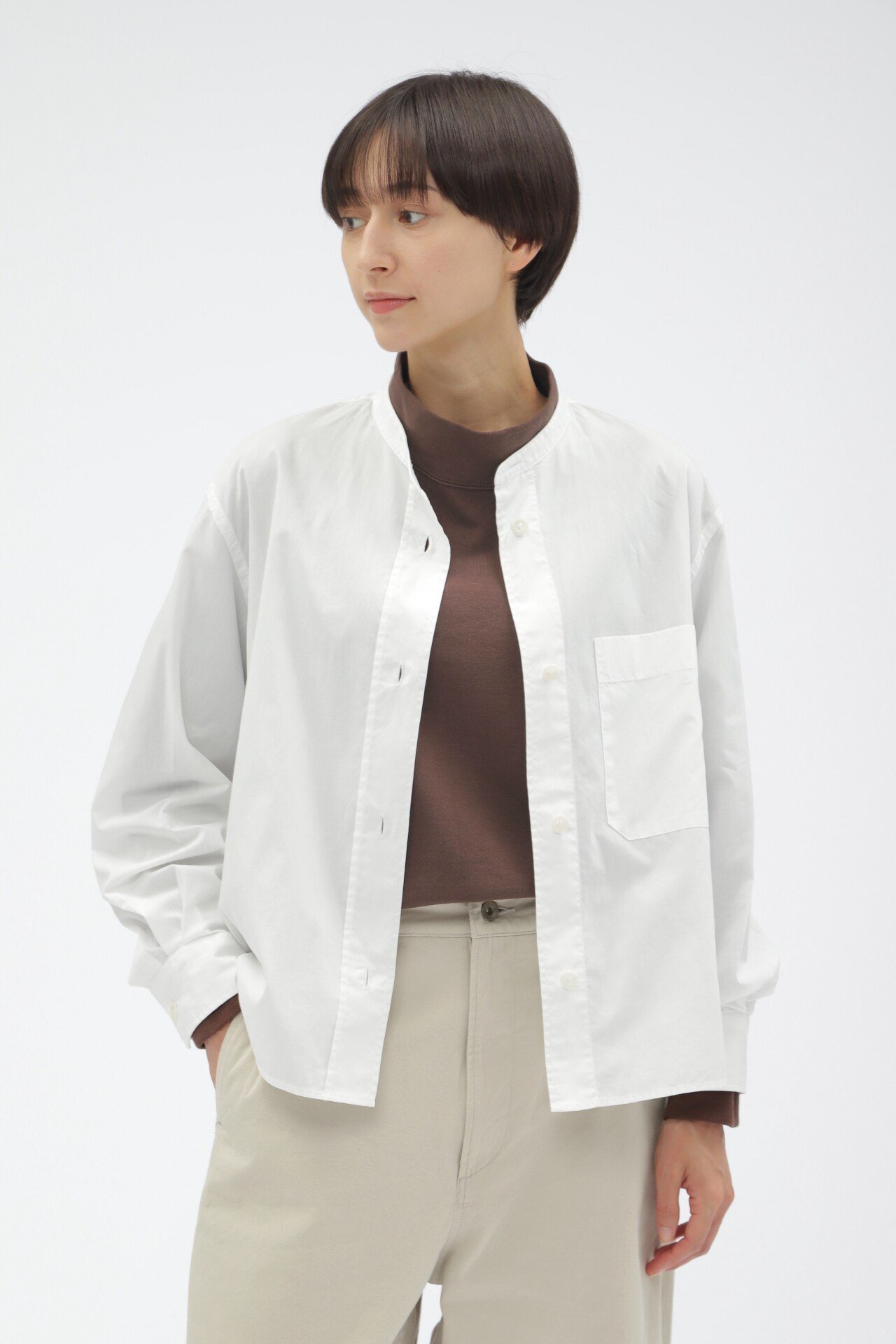 MHL. 8月上旬-下旬 GARMENT DYE COTTON POPLIN マーガレット・ハウエル トップス シャツ・ブラウス ホワイト カーキ【送料無料】のサムネイル