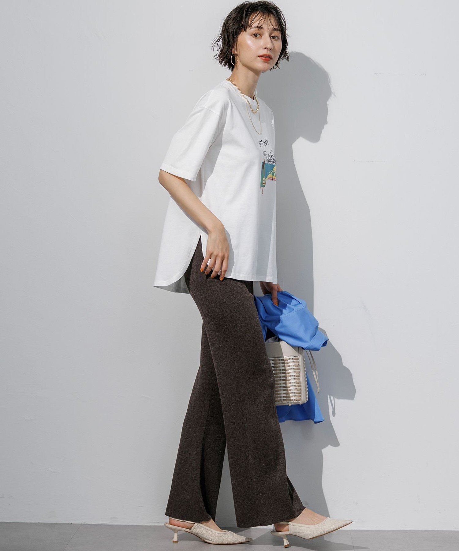 23区 L Lauren Rolwing コラボ グラフィックプリント リラクシー Tシャツ ニジュウサンク トップス カットソー・Tシャツ ホワイト