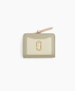 マークジェイコブス 財布（レディース） MARC JACOBS 【公式】THE UTILITY SNAPSHOT MINI COMPACT WALLET/ザ ユティリティ スナップショット ミニコンパクト ウォレット 二つ折り財布 マーク ジェイコブス 財布・ポーチ・ケース 財布 ベージュ【送料無料】