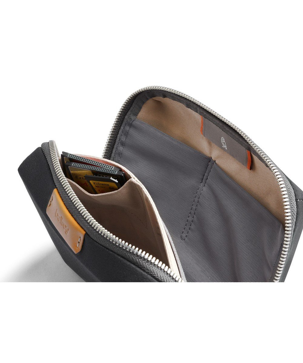 Bellroy Bellroy/ベルロイ/Tech Kit Compact SLT アントレスクエア 財布・ポーチ・ケース ポーチ【送料無料】