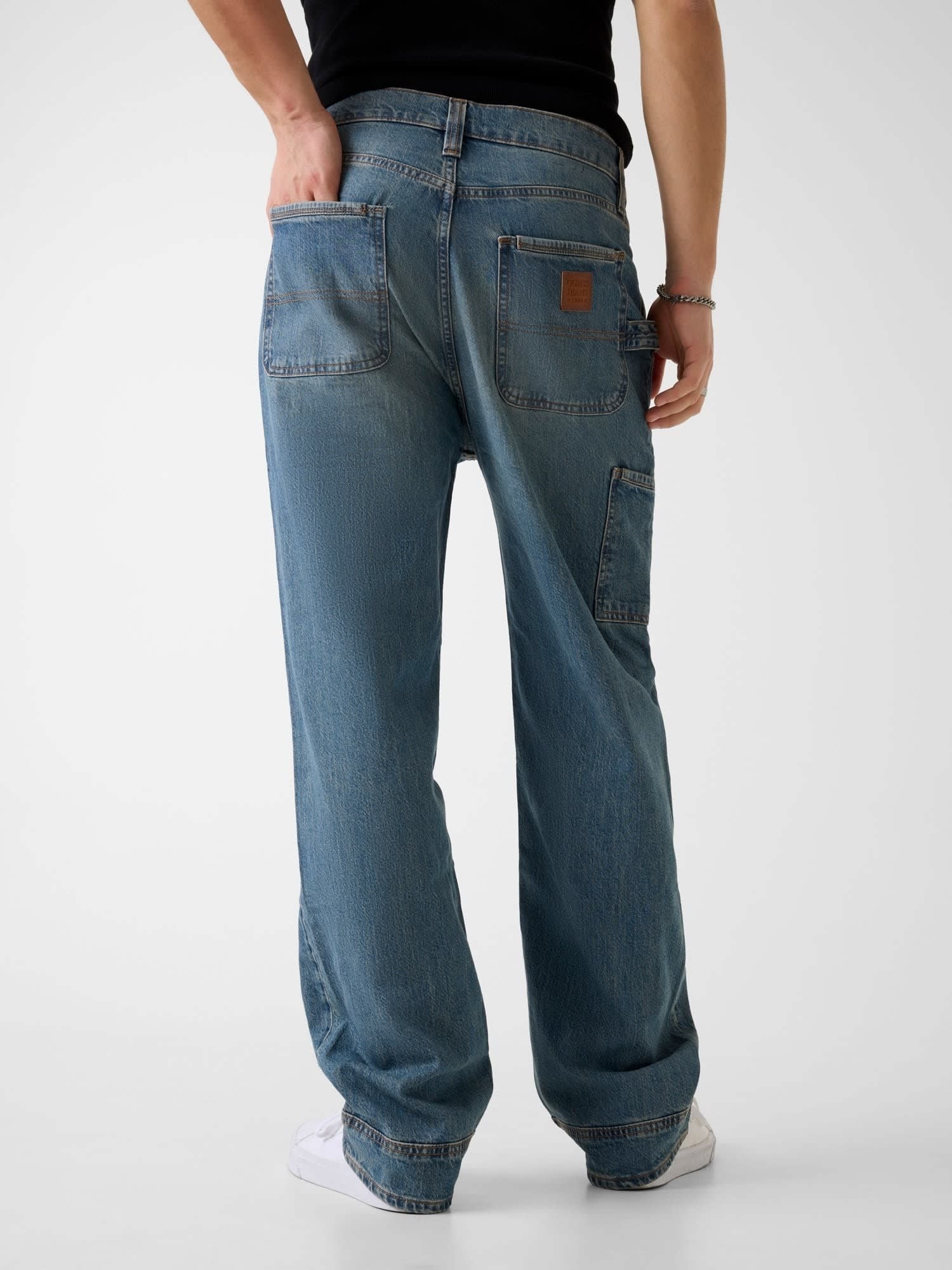 GUESS JEANS/(M)Medium Wash デニムパンツ ジーンズ ゲス パンツ ジーンズ・デニムパンツ ブルー