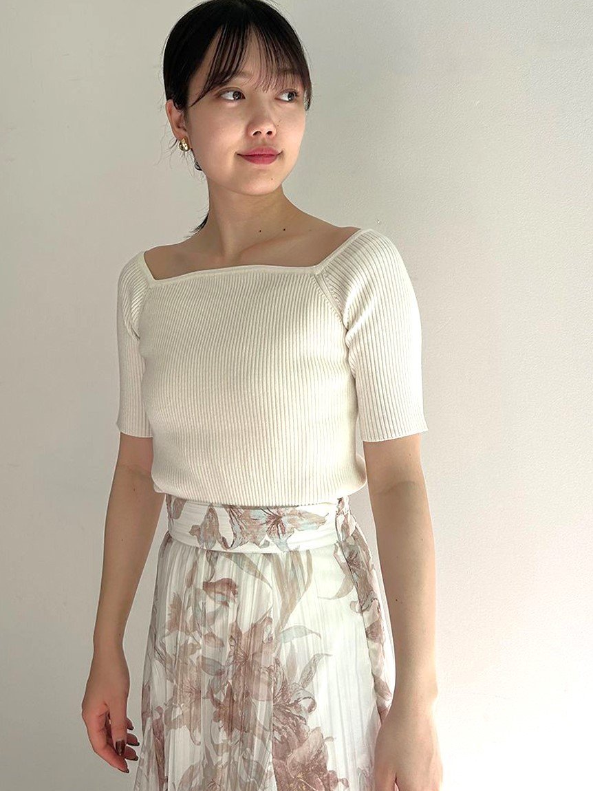 SNIDEL シンプルリブニットプルオーバー スナイデル トップス ニット ホワイト ブラック レッド【送料無料】のサムネイル