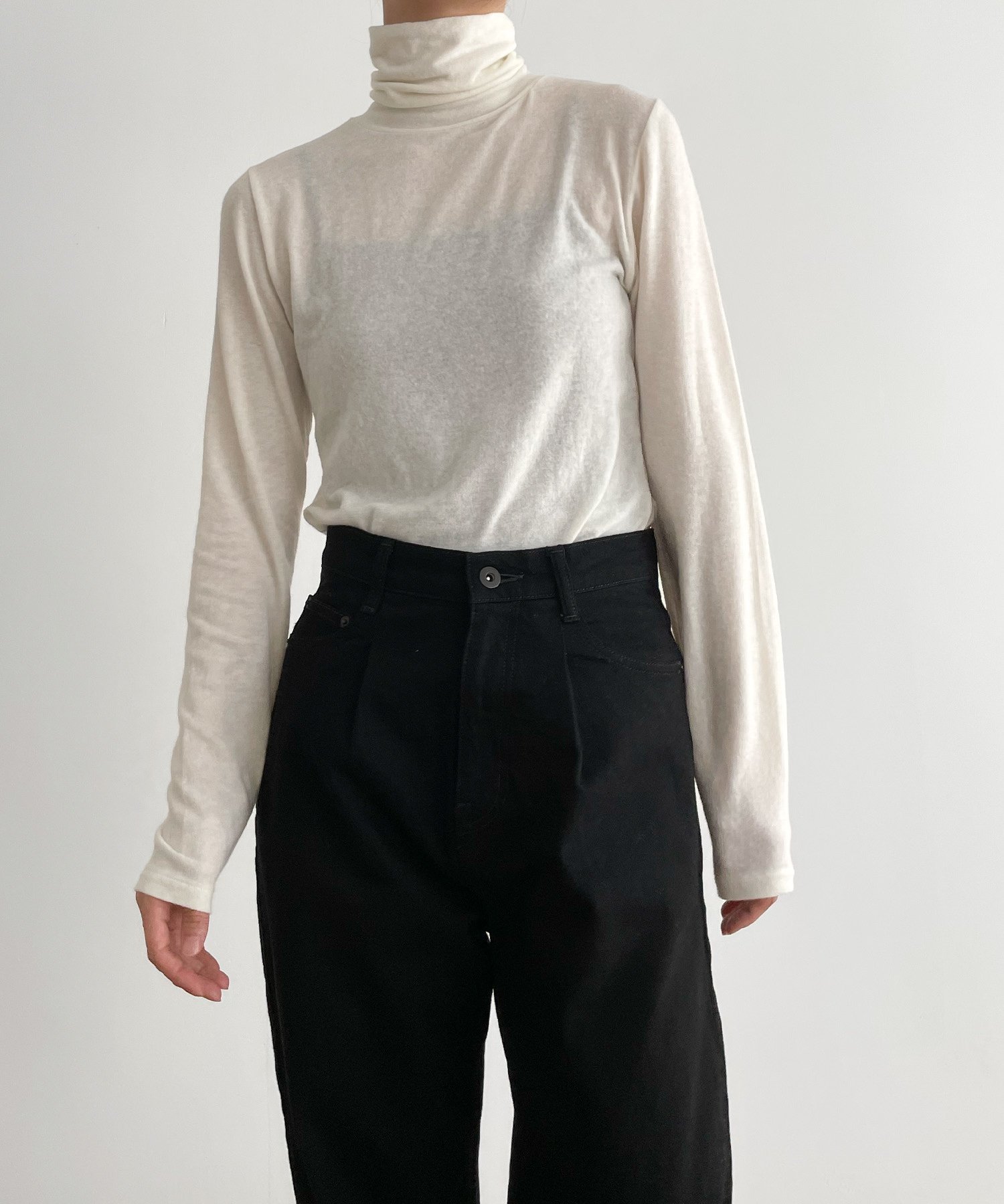 【SALE／44%OFF】El mar El mar(エルマール)シアーハイネックロングTシャツ キャナルジーン トップス カットソー・Tシャツ ホワイト ブラック グレーのサムネイル