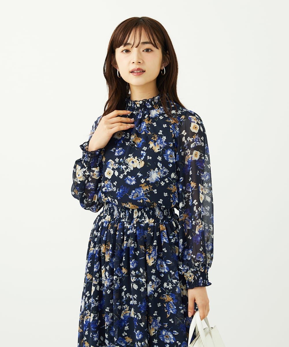 MK MICHEL KLEIN（小さいサイズ） 【小さいサイズ】クラシックフラワープリント シフォンブラウス/洗濯機で洗える メゾンドゥサンク トップス シャツ・ブラウス ネイビー【送料無料】