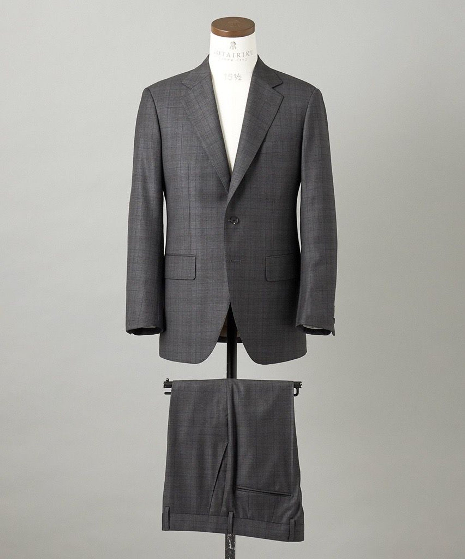 GOTAIRIKU 【Loro Piana Fabric】365 通年スーツ(グレーー×格子) ゴタイリク スーツ・フォーマル セットアップスーツ グレー【送料無料】